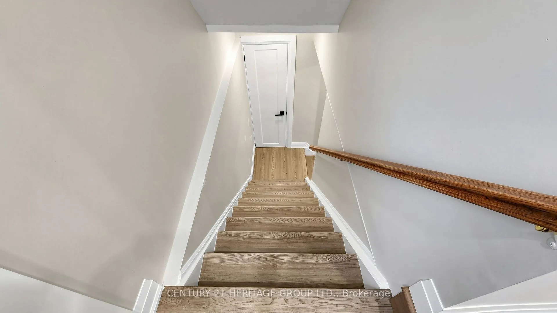 52 Lund Street