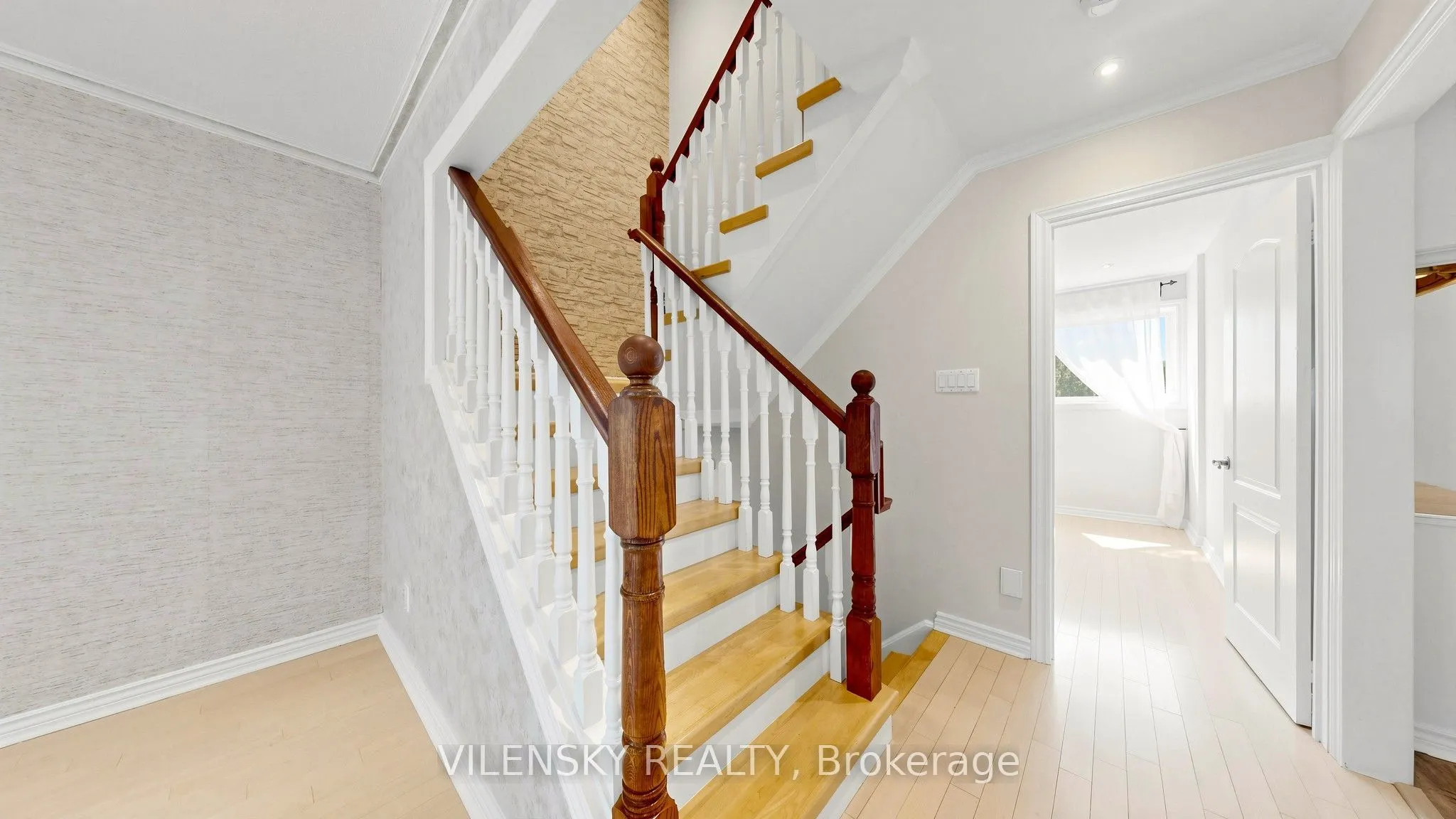 14 Poplar Crescent #19