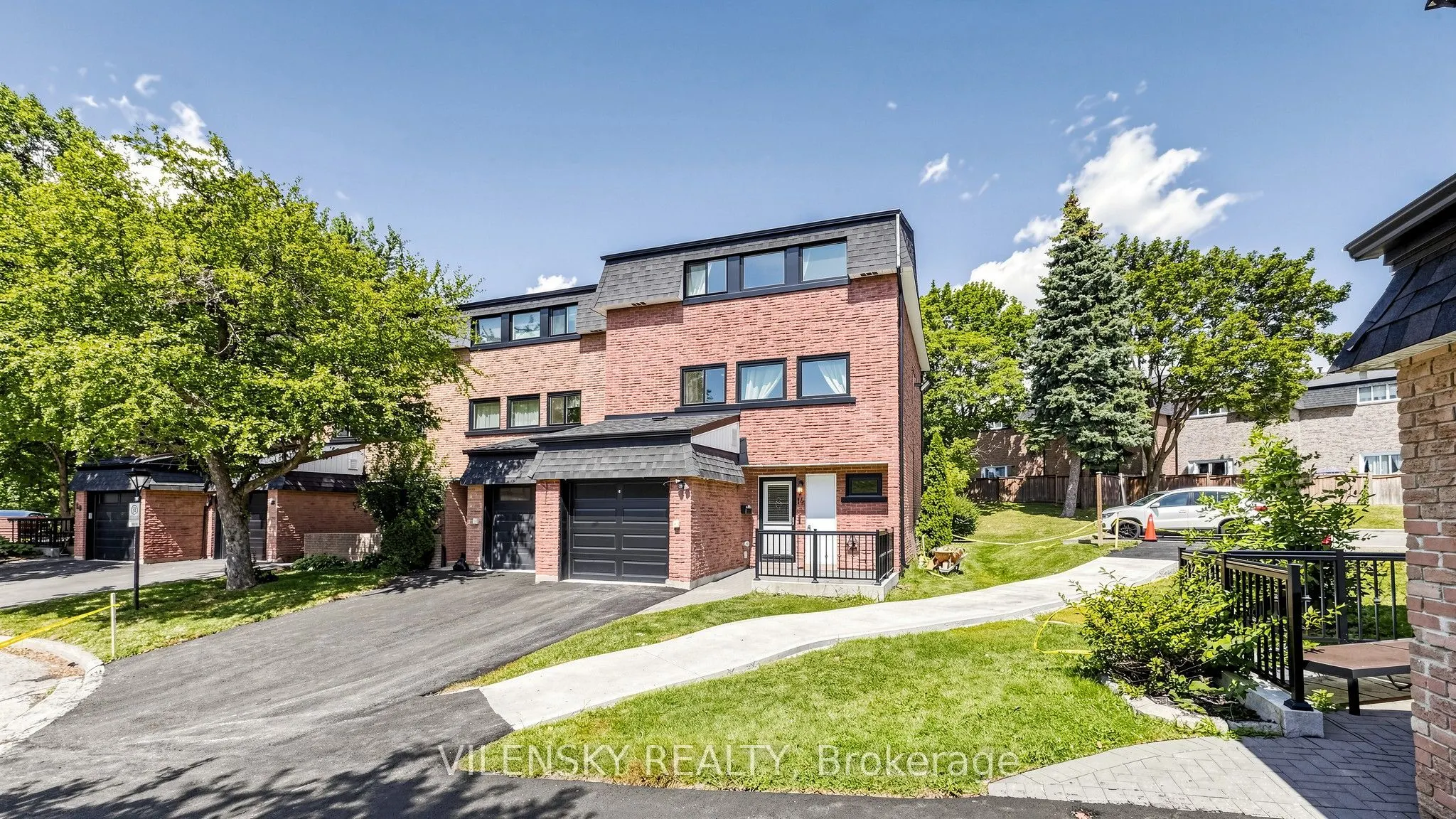 14 Poplar Crescent #19