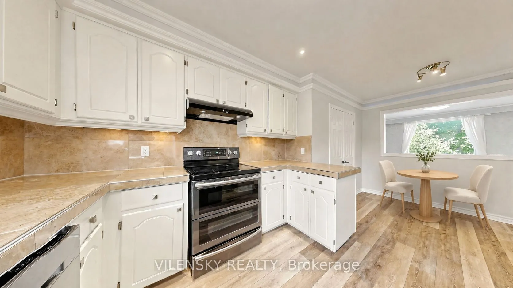14 Poplar Crescent #19