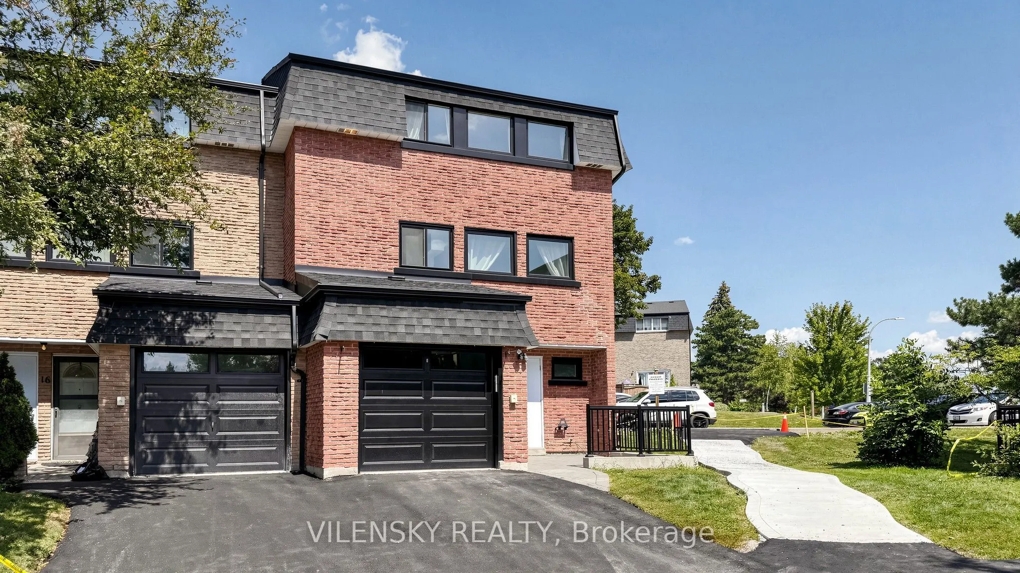14 Poplar Crescent #19