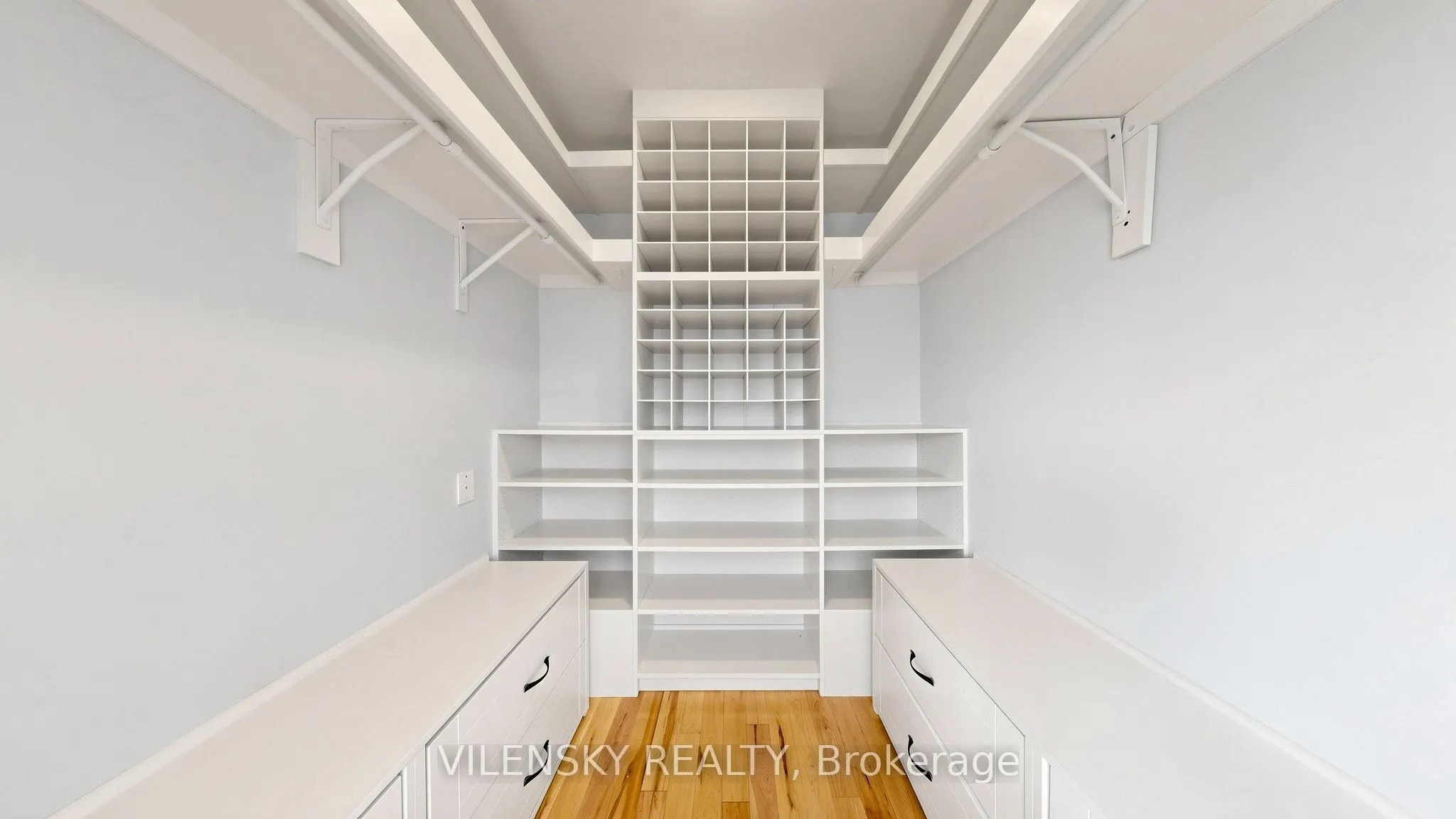 14 Poplar Crescent #19