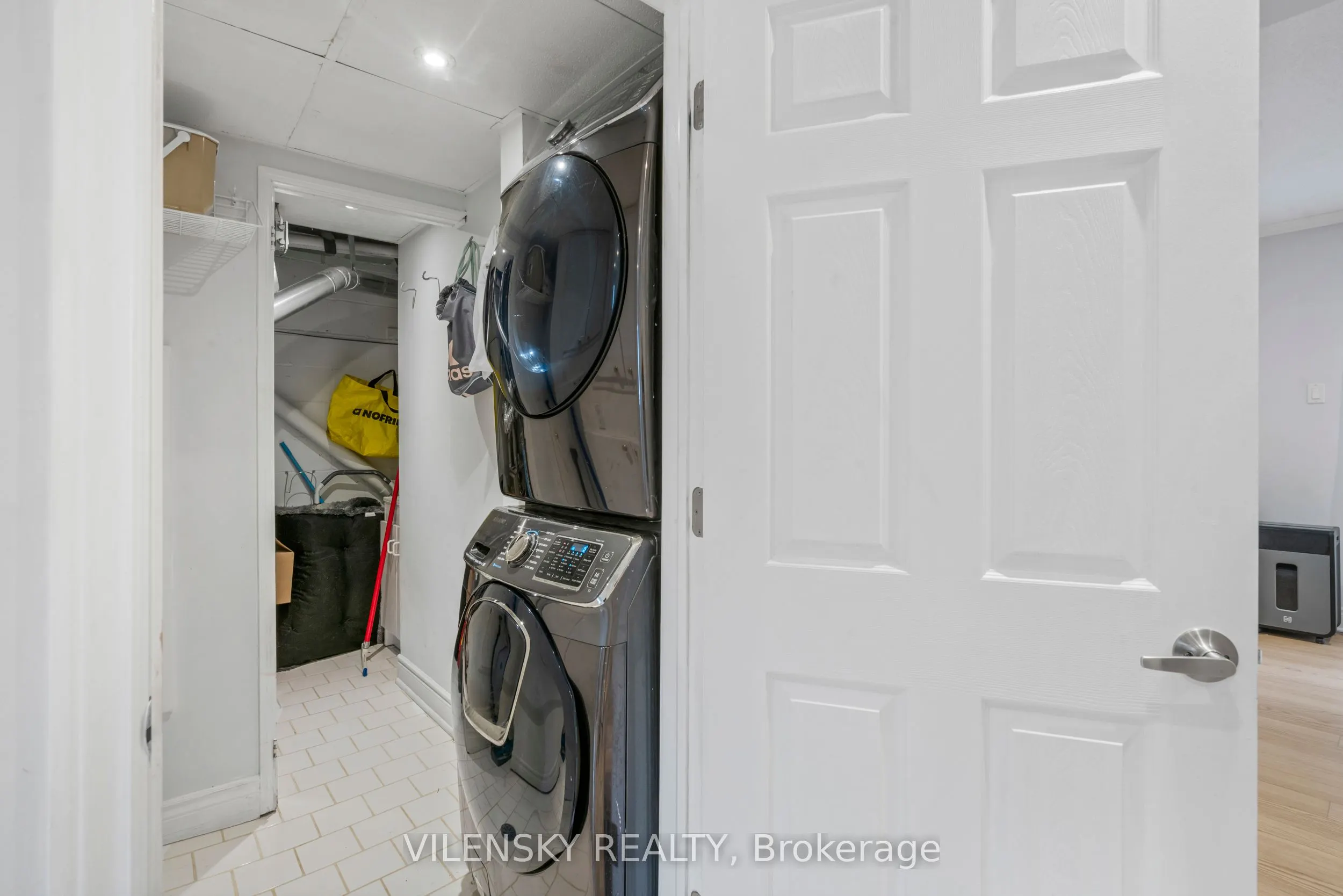 14 Poplar Crescent #19