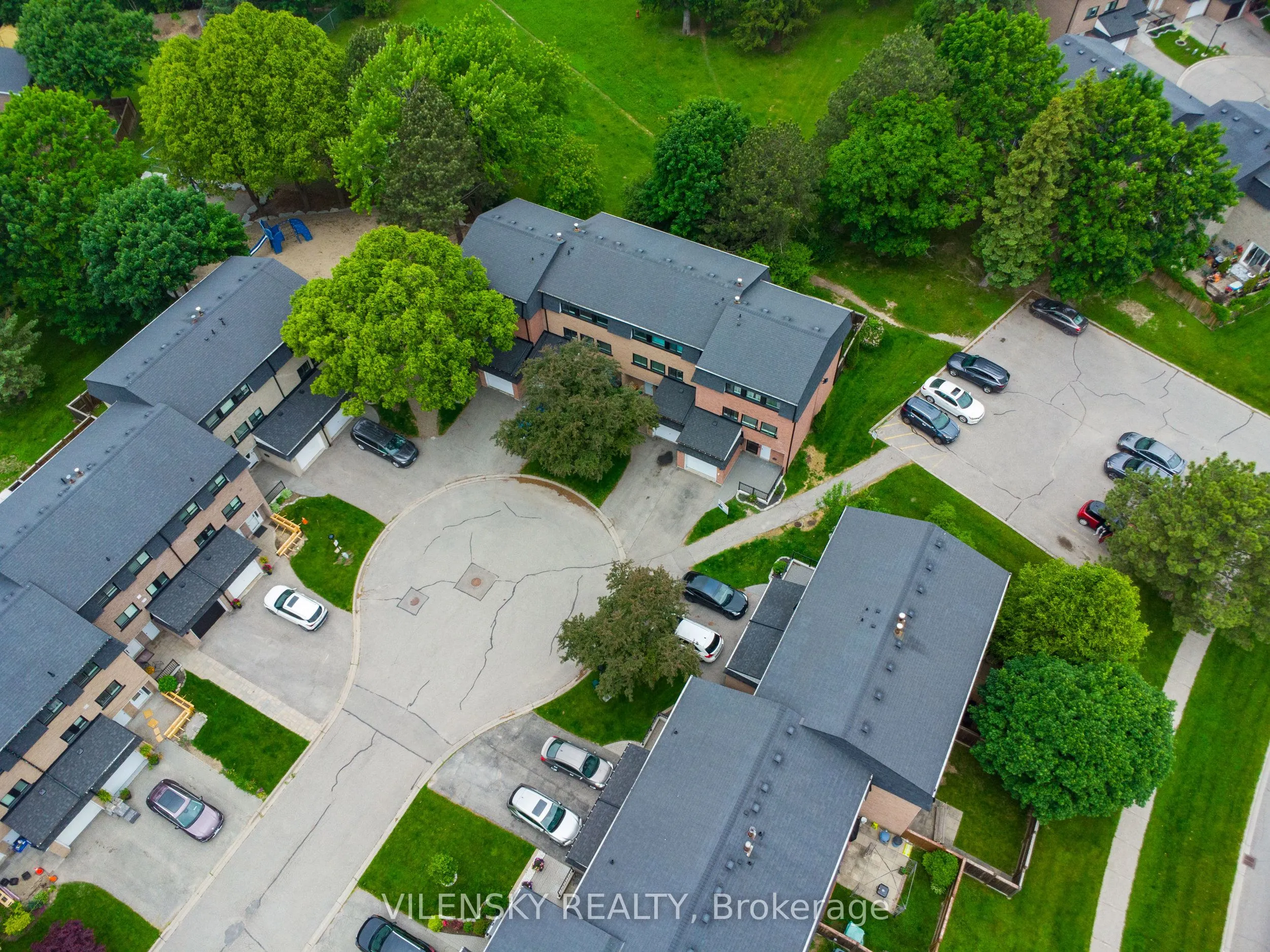 14 Poplar Crescent #19