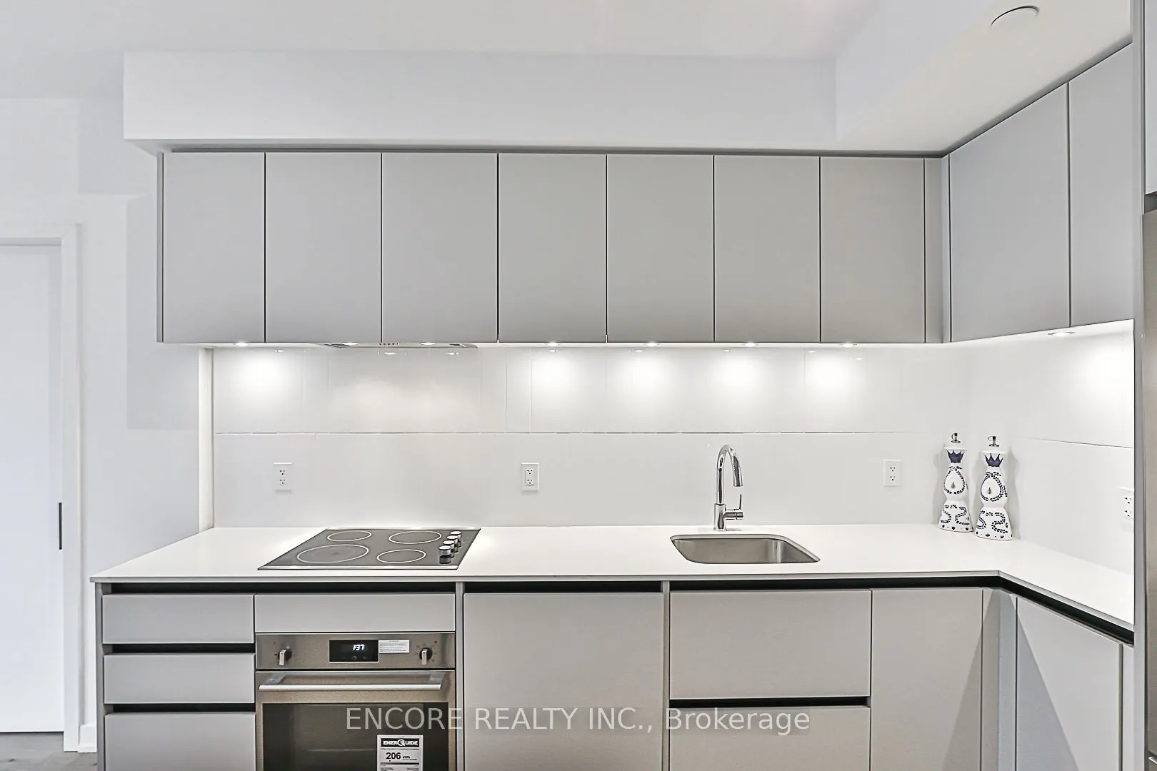 7950 Bathurst Street #B502