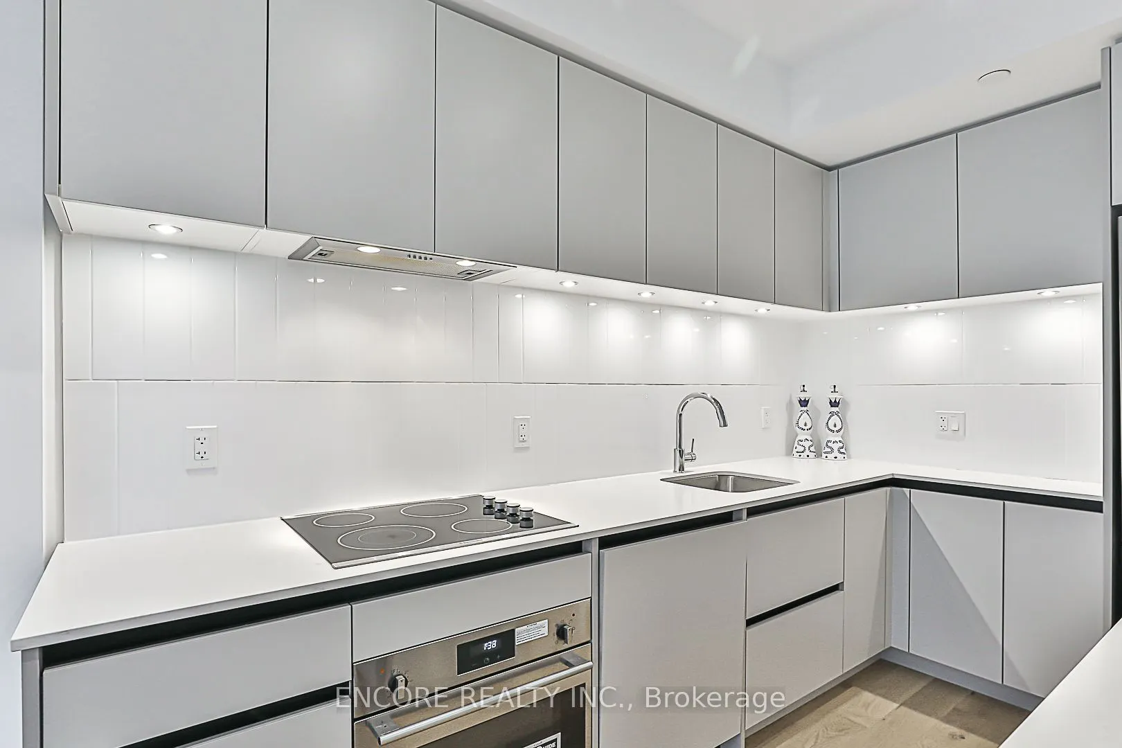7950 Bathurst Street #B502