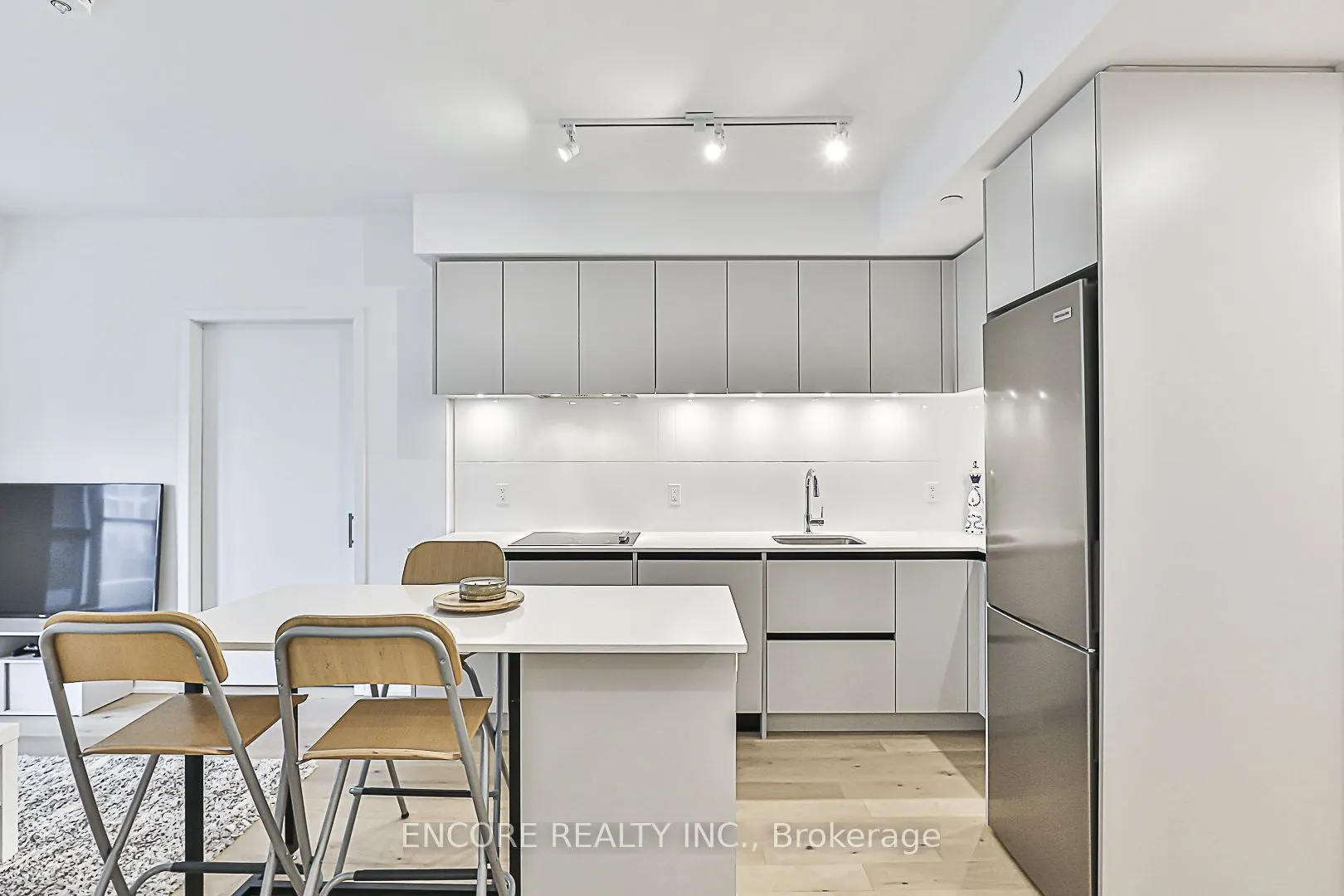 7950 Bathurst Street #B502