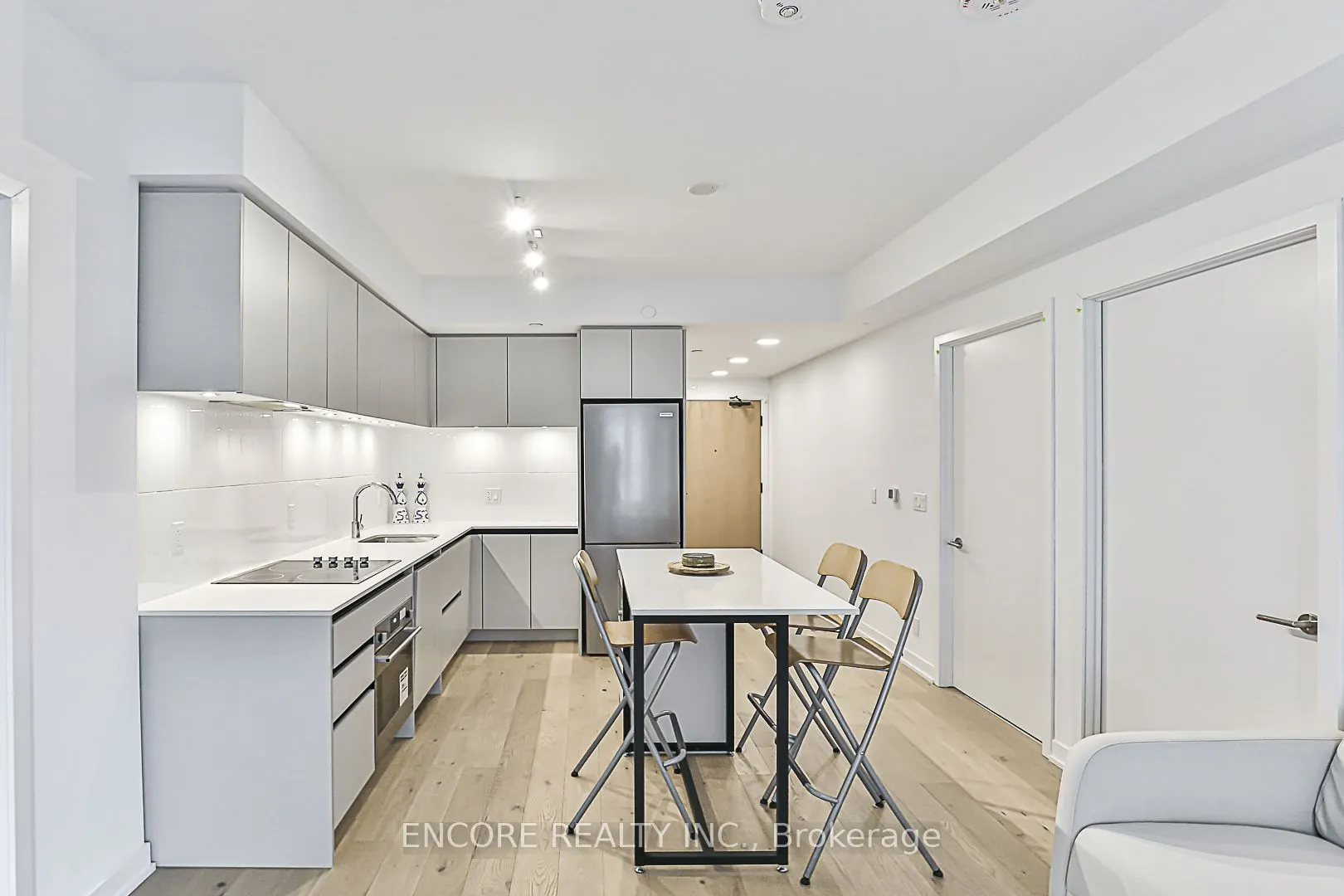 7950 Bathurst Street #B502