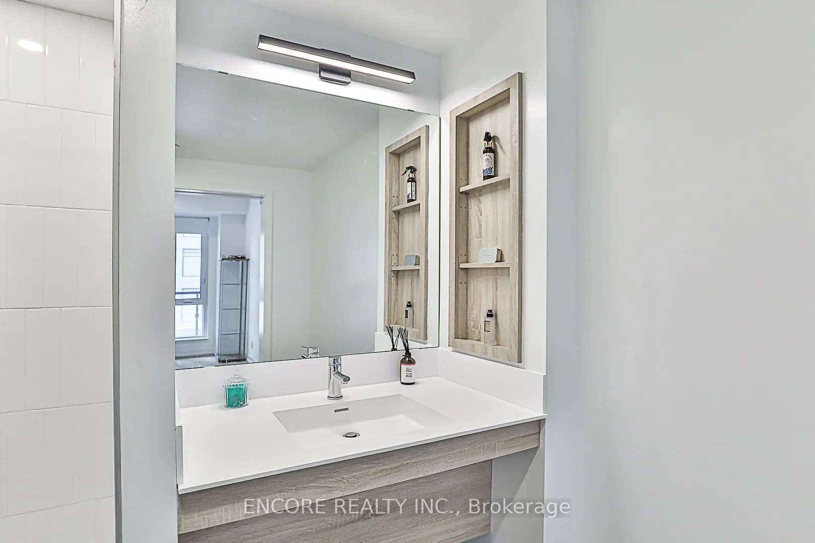 7950 Bathurst Street #B502