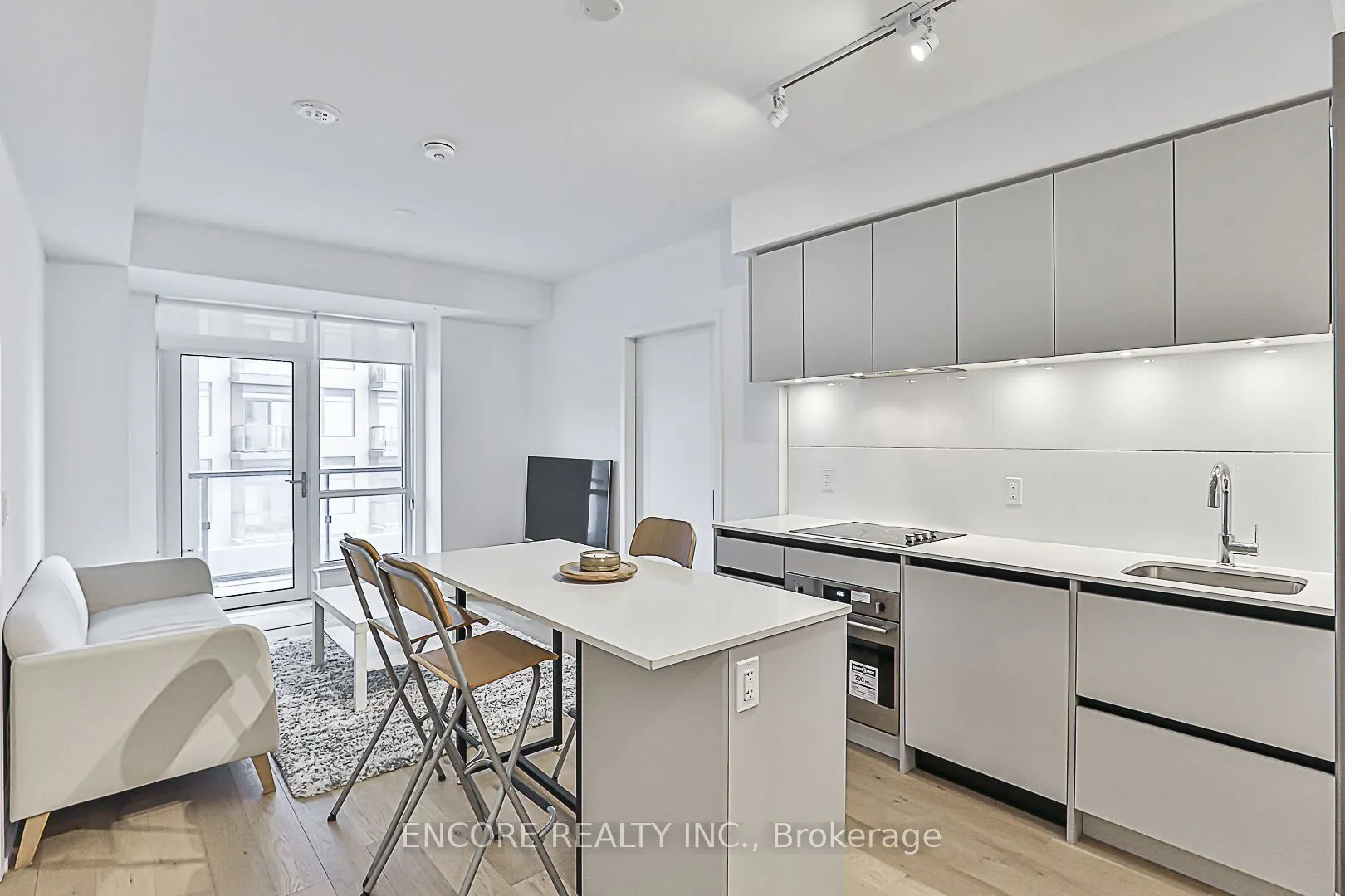 7950 Bathurst Street #B502