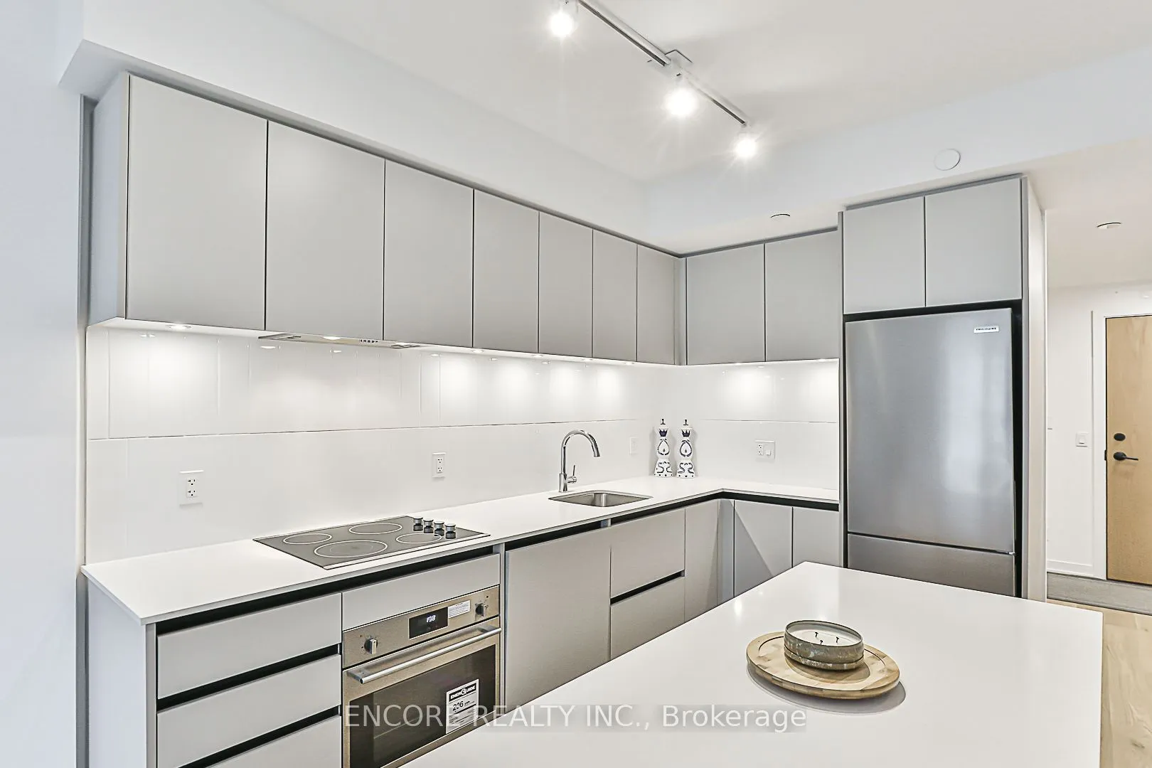 7950 Bathurst Street #B502