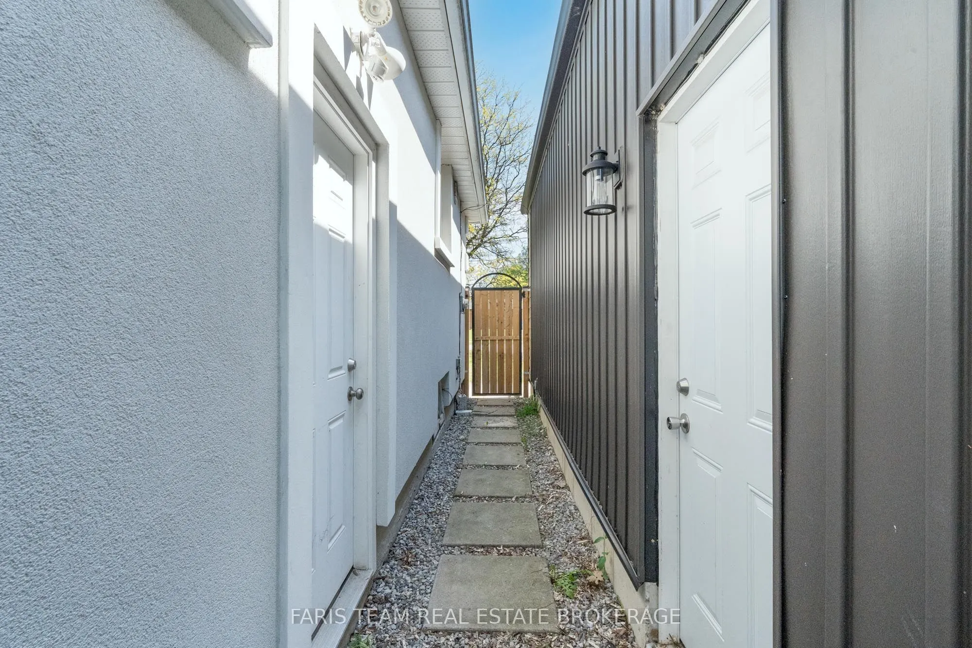 136 Oriole Drive