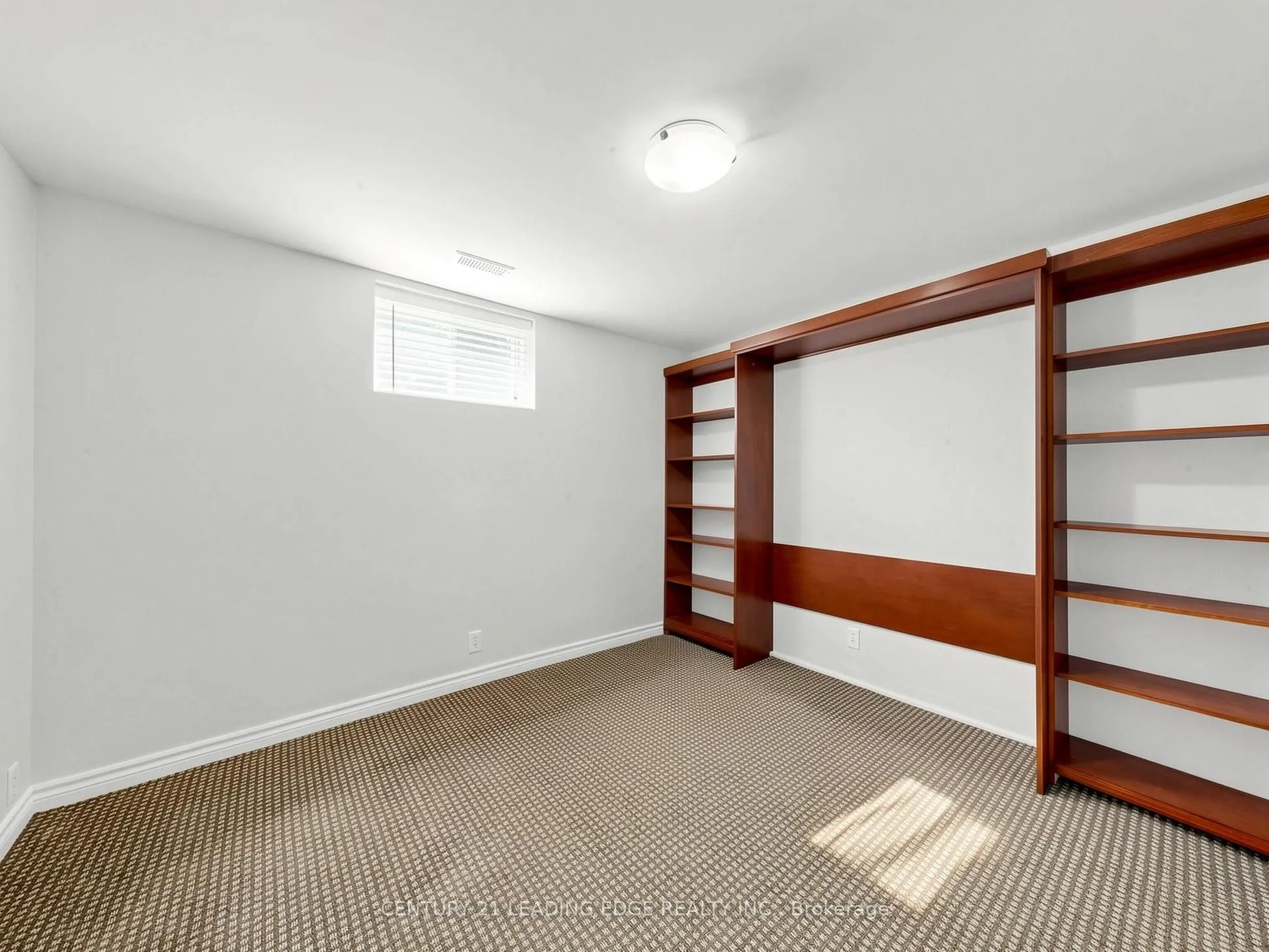 177 Silas Boulevard