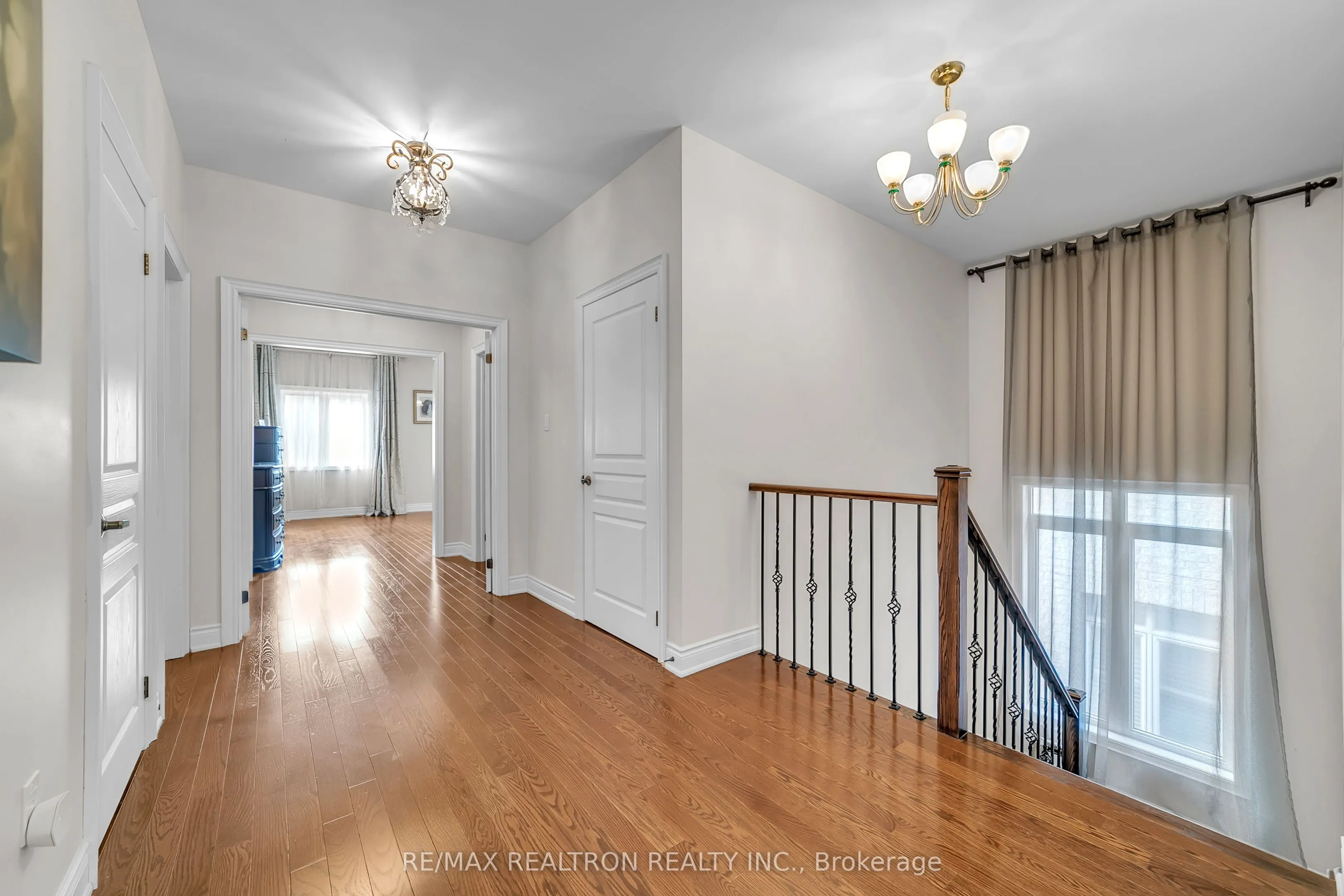 20 Rock Elm Court