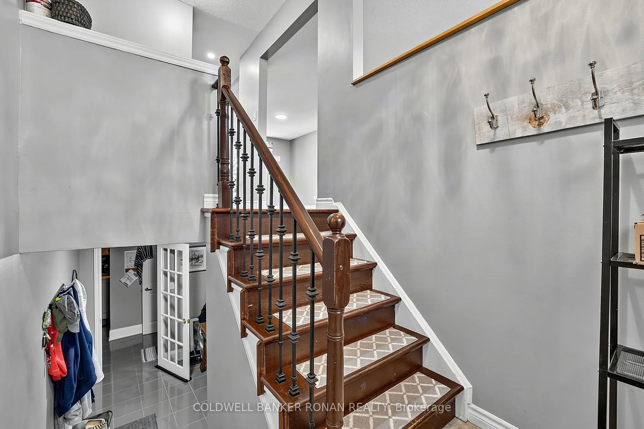 8 McCarthy Crescent