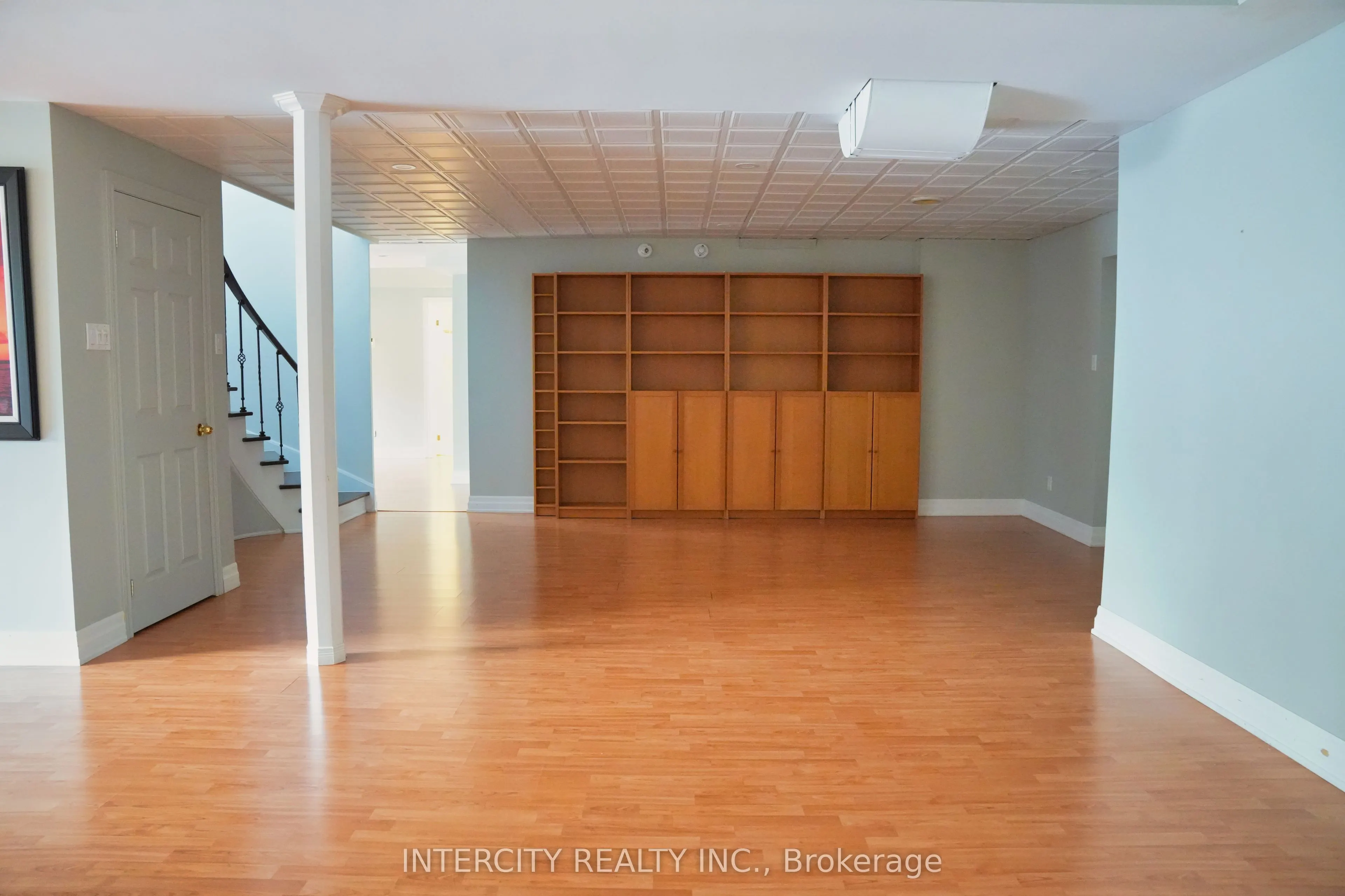 70 Belsite Court