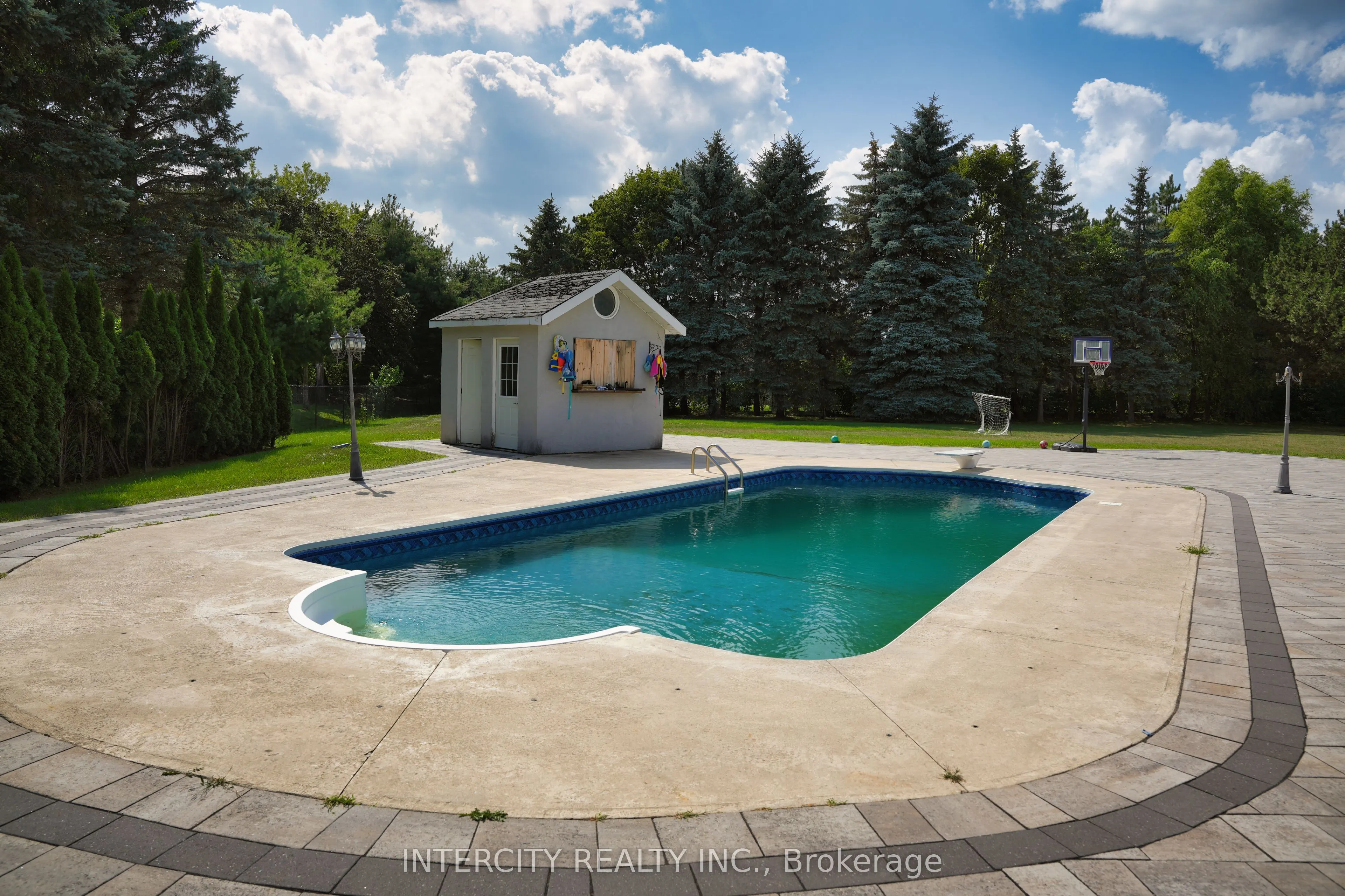 70 Belsite Court