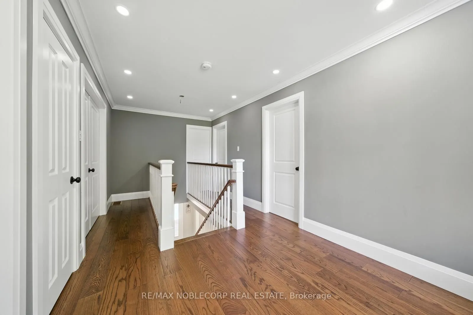 2037 15th Side Road