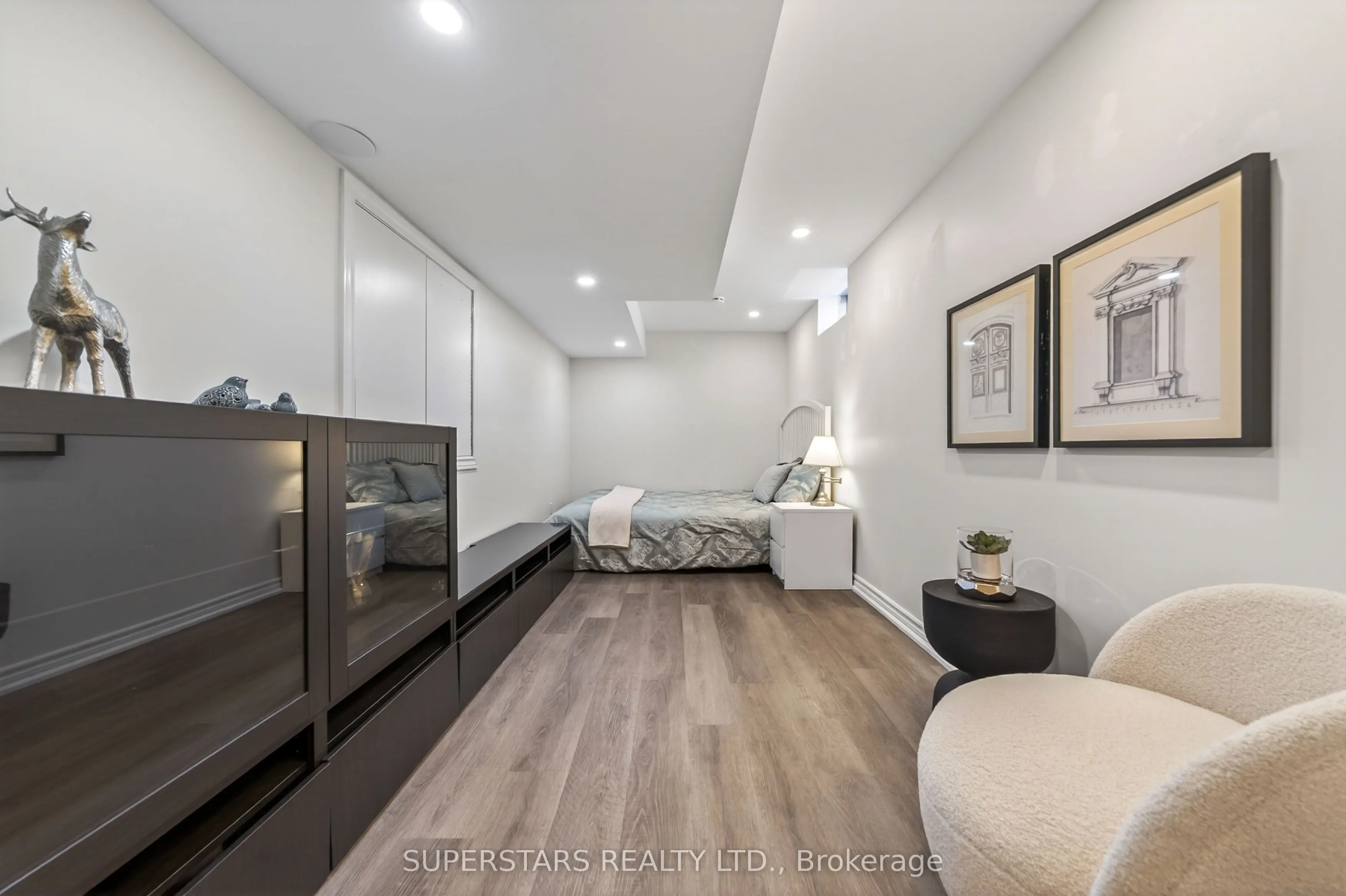 49 Birkett Way #Basement