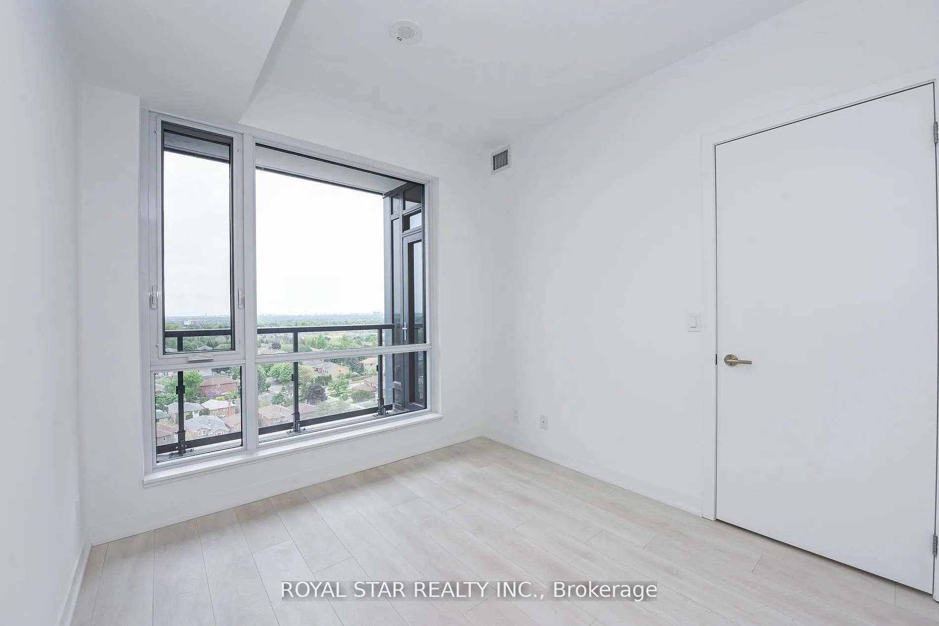 7950 Bathurst Street #1207