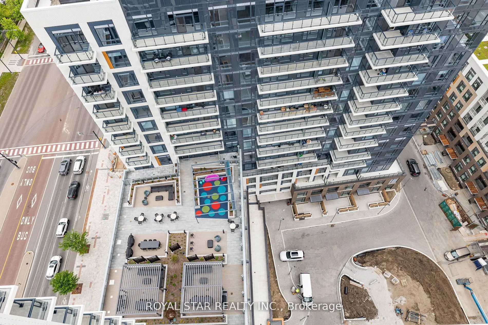 7950 Bathurst Street #1207