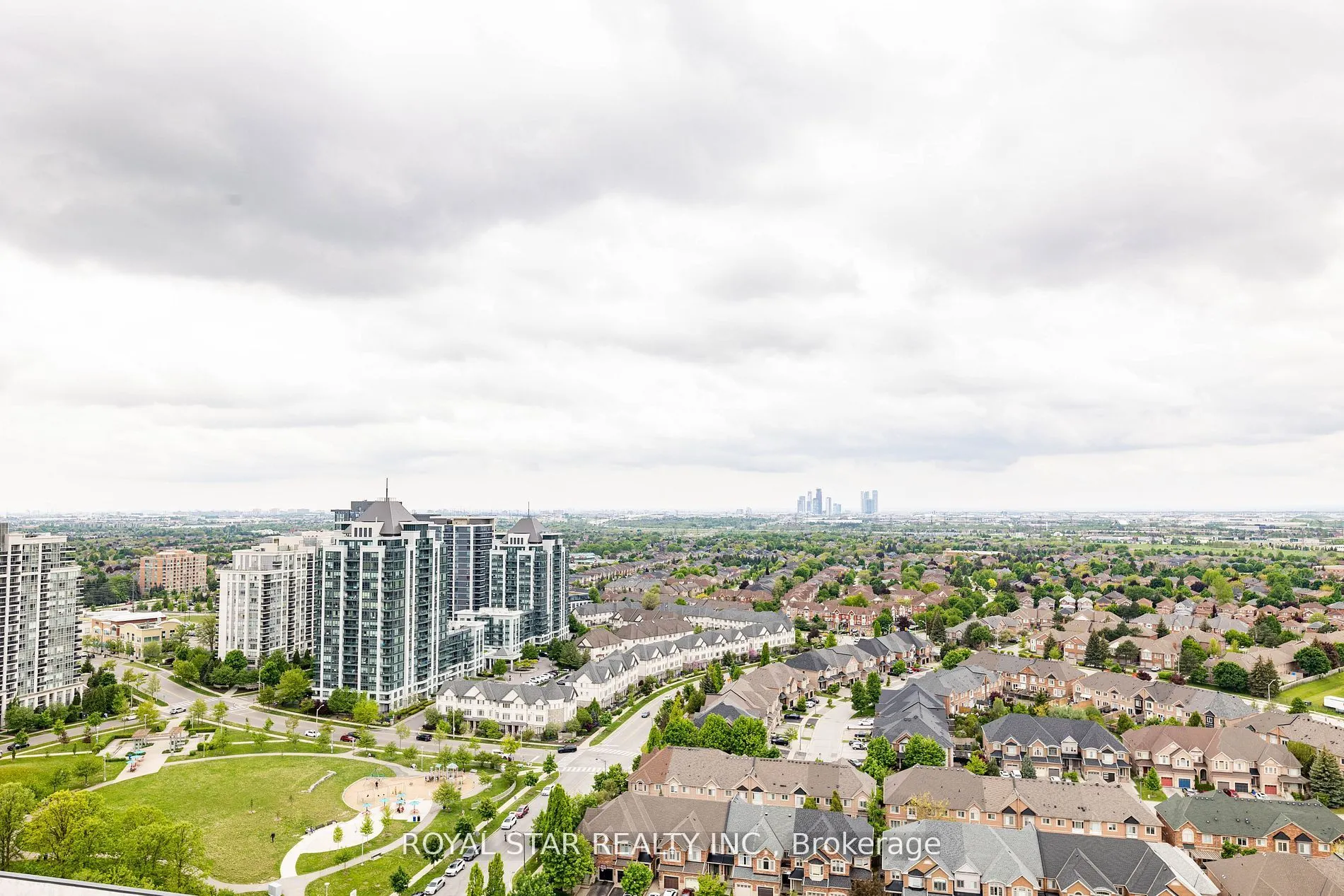 7950 Bathurst Street #1207