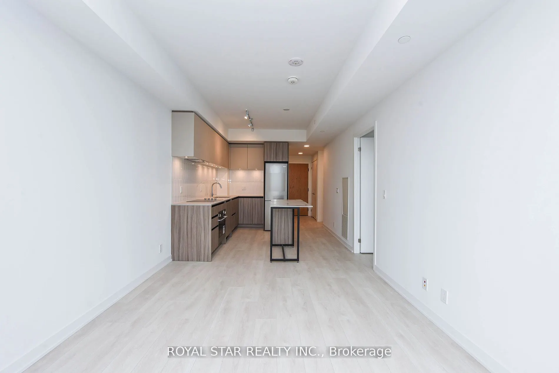 7950 Bathurst Street #1207