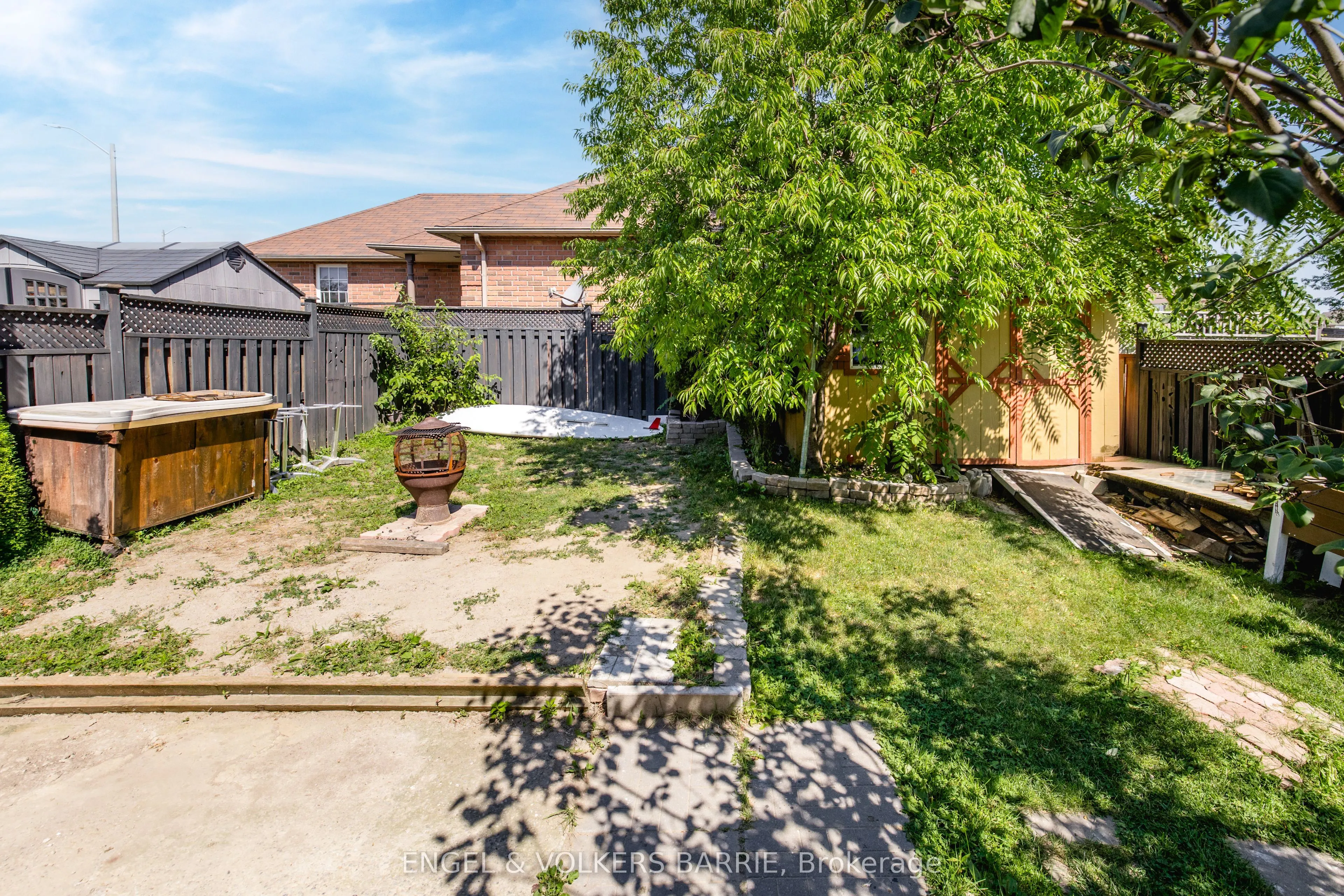 1376 Rankin Way