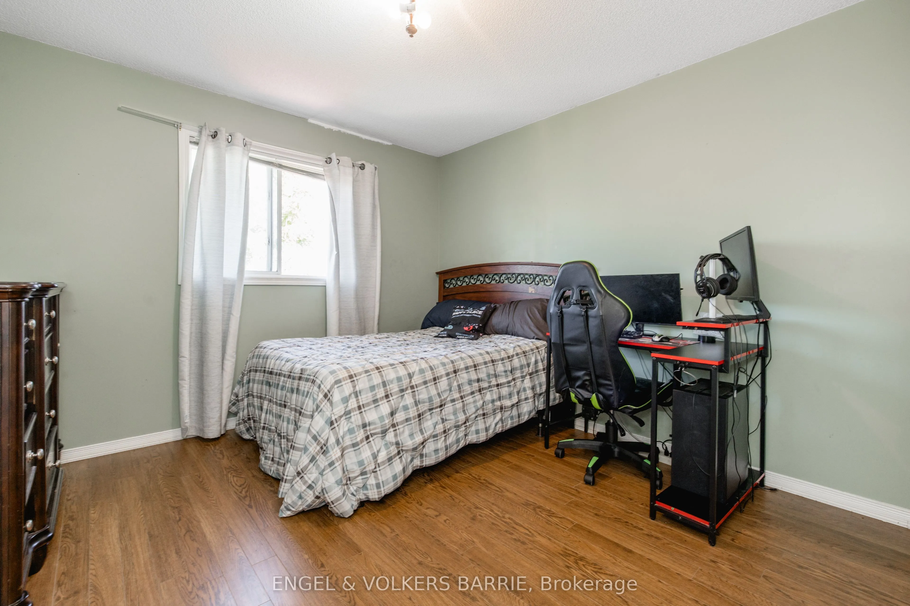 1376 Rankin Way