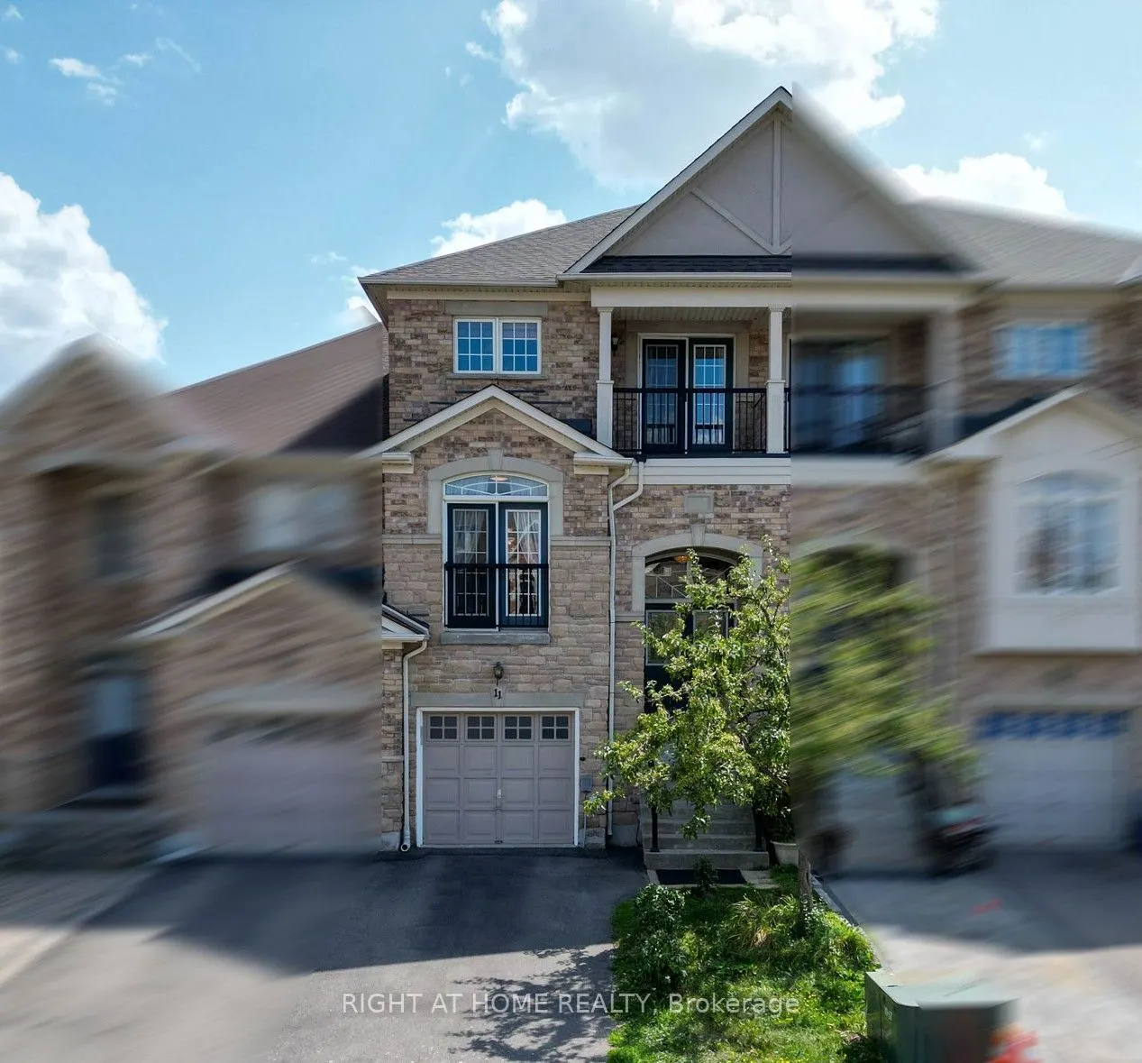 11 Littleriver Court