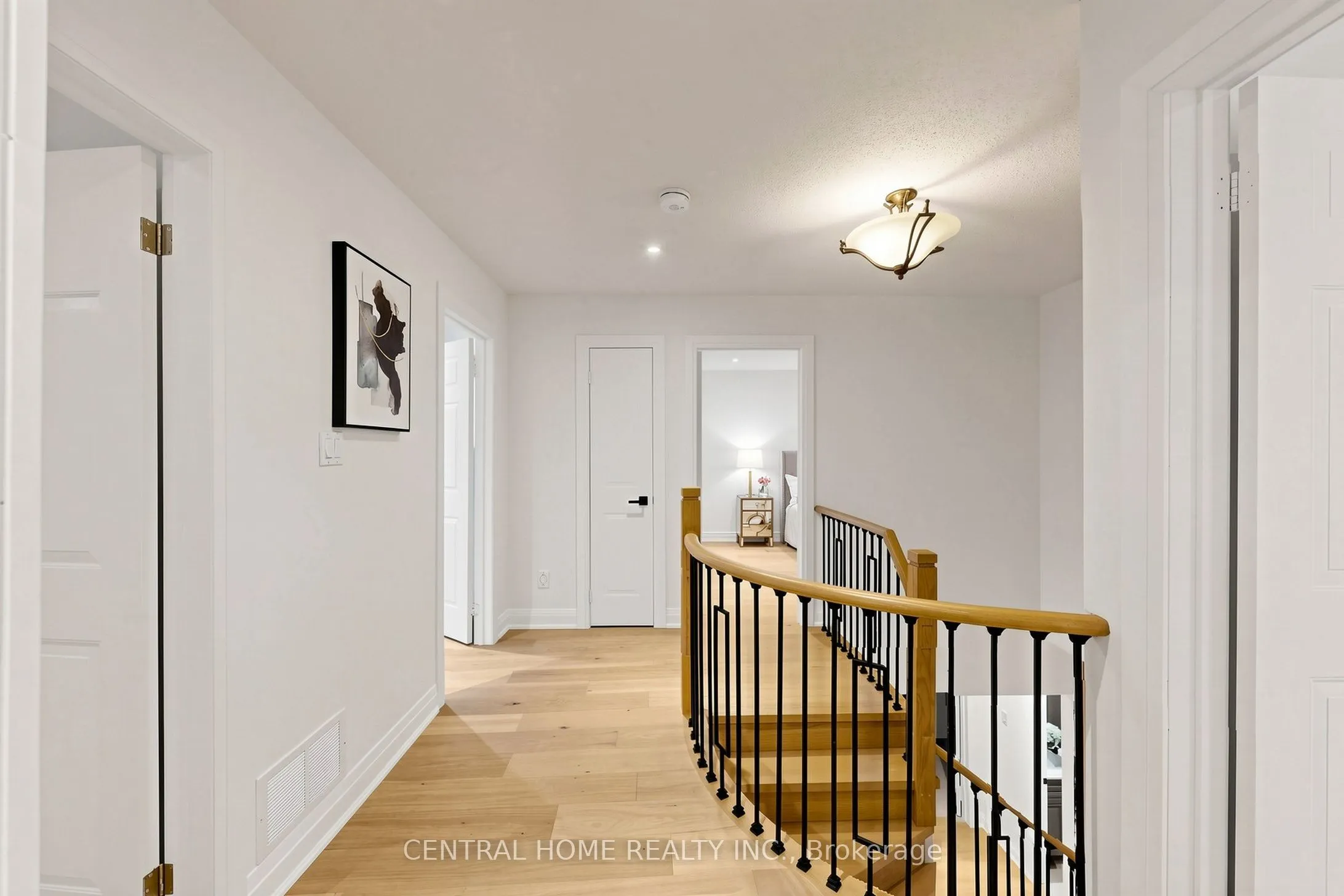 15 Closs Square