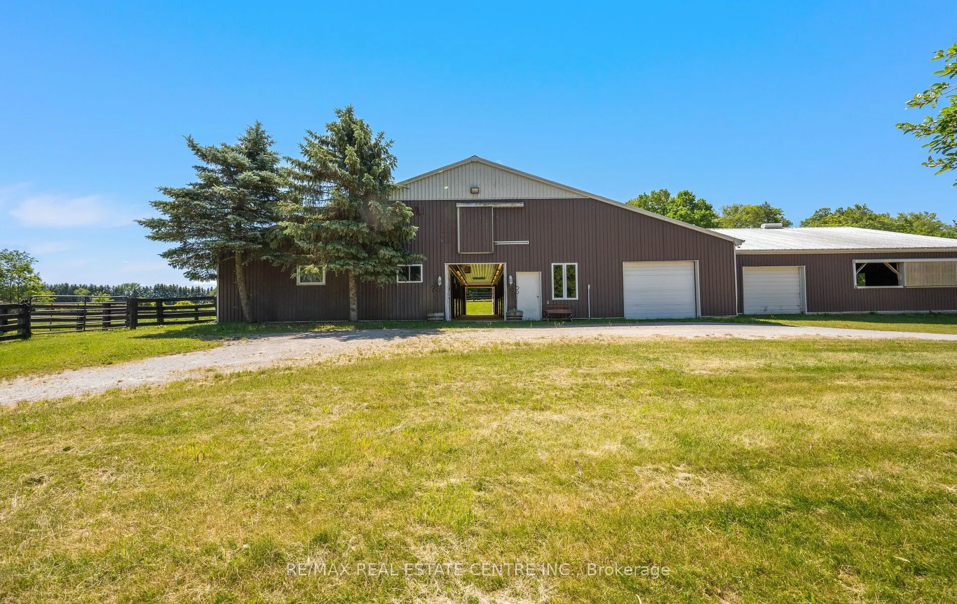 6375 17th Sideroad