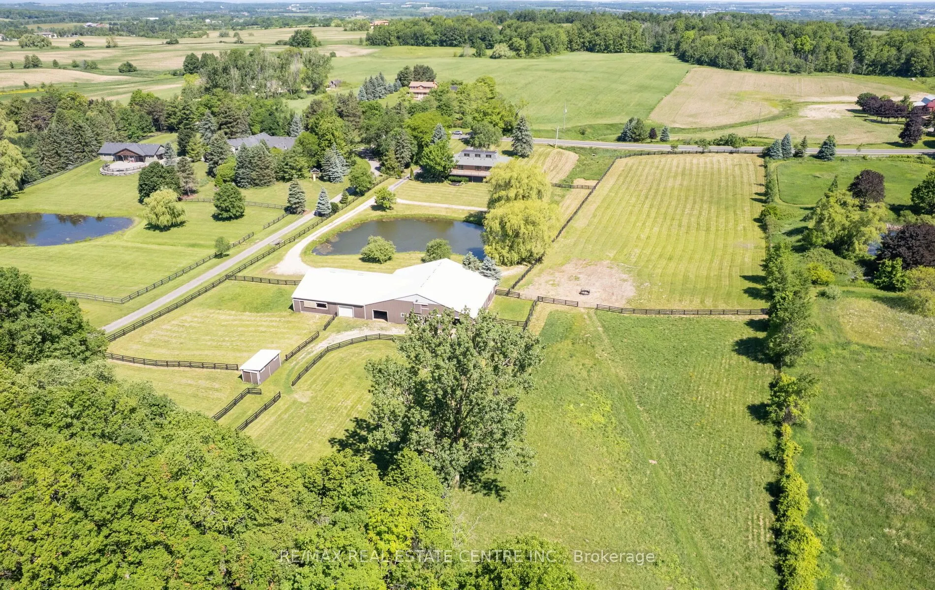6375 17th Sideroad