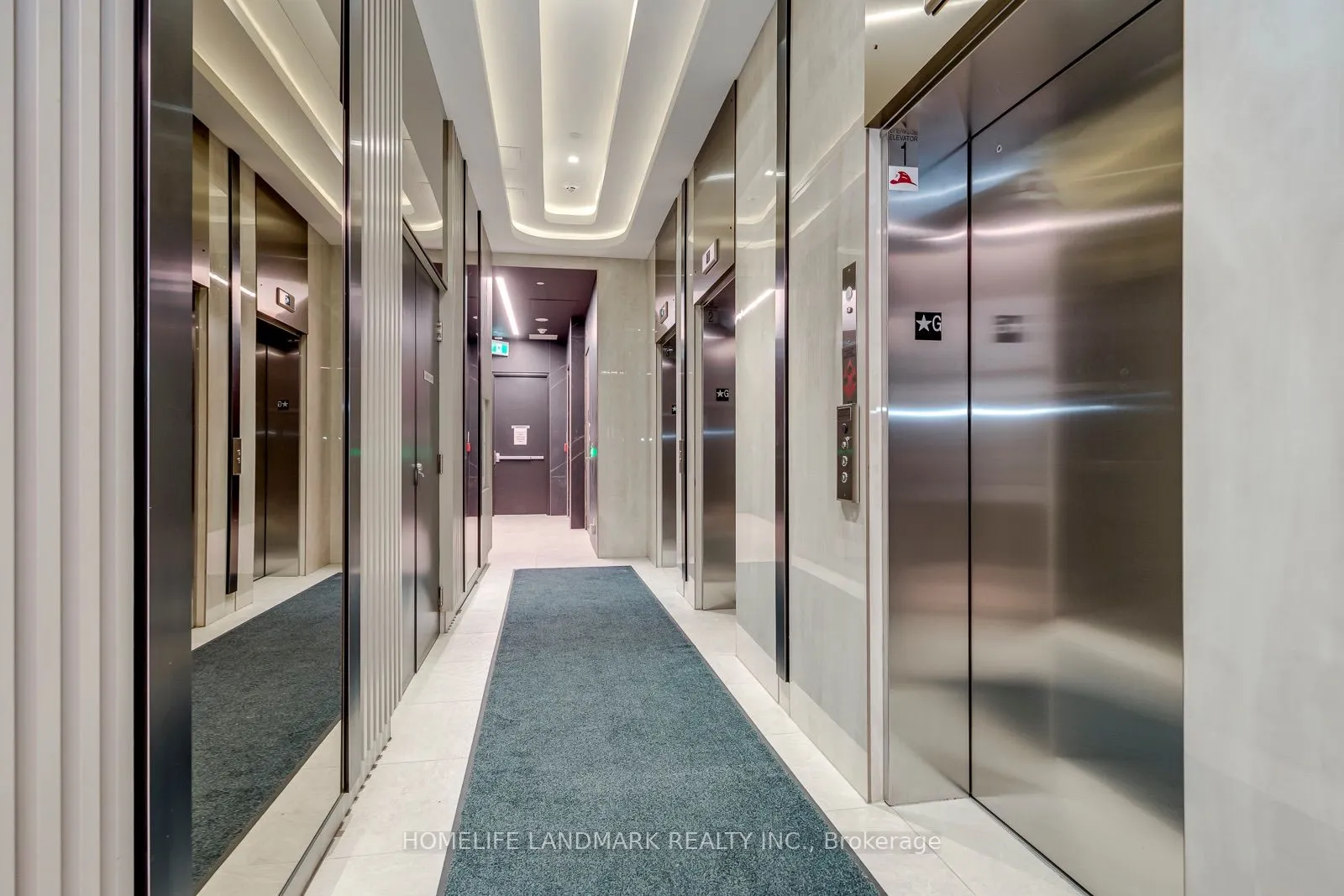 8888 Yonge Street #307