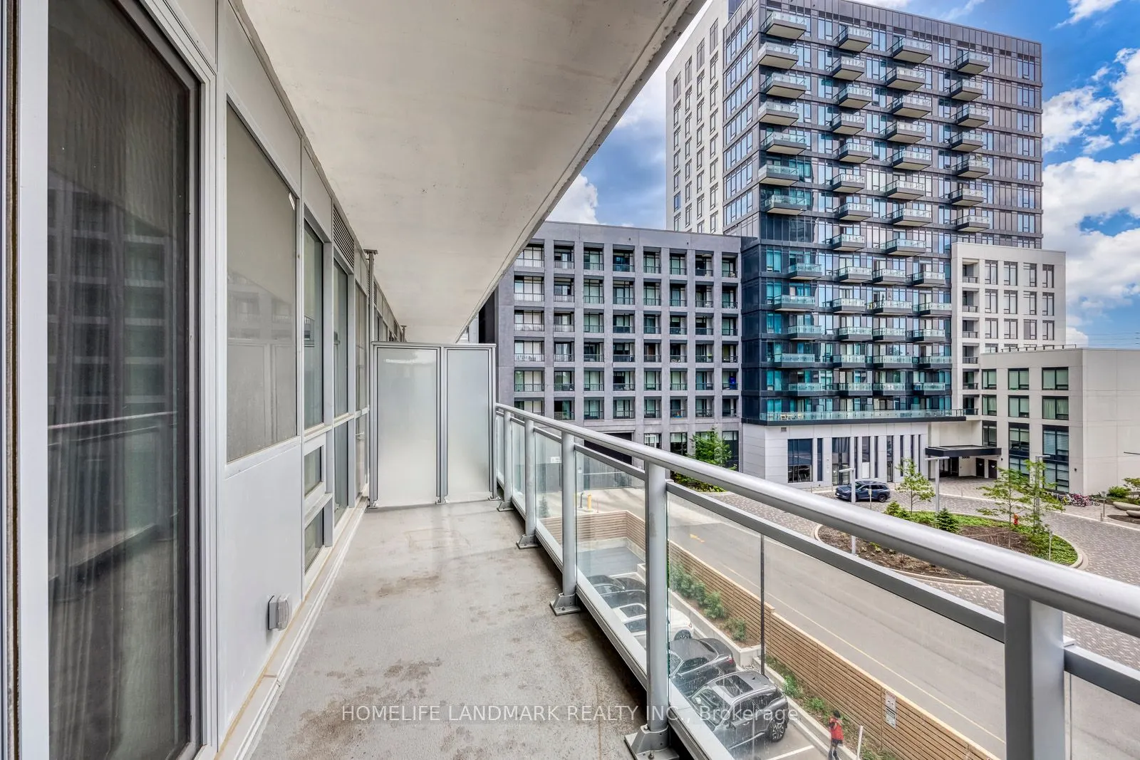 8888 Yonge Street #307