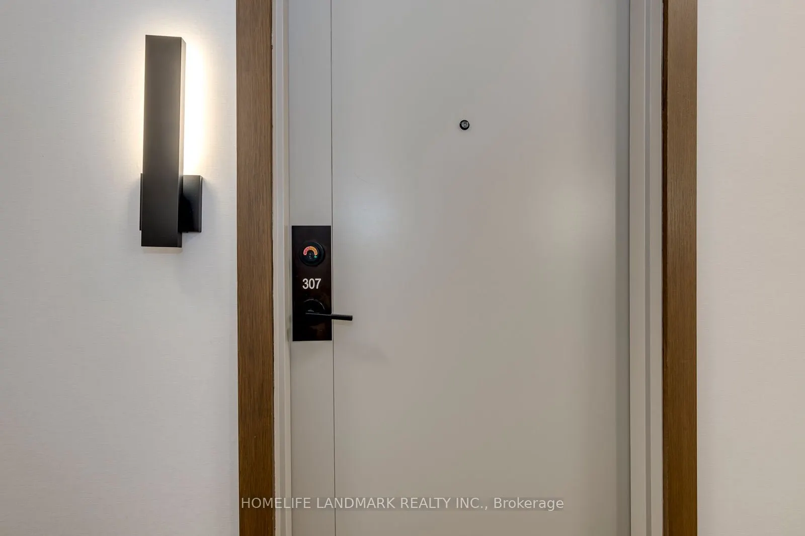8888 Yonge Street #307