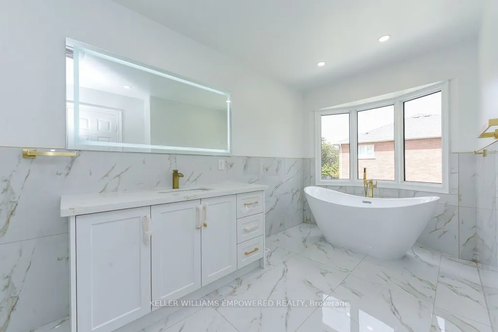 24 Marconi Avenue