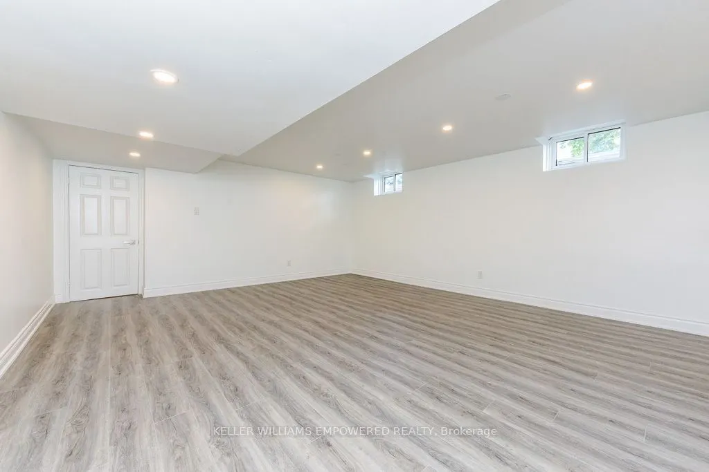 24 Marconi Avenue