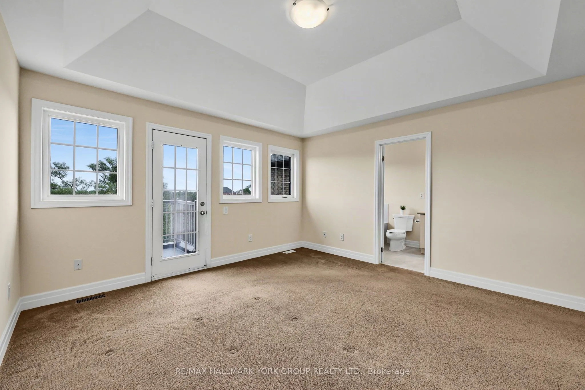 36 Alex Campbell Crescent