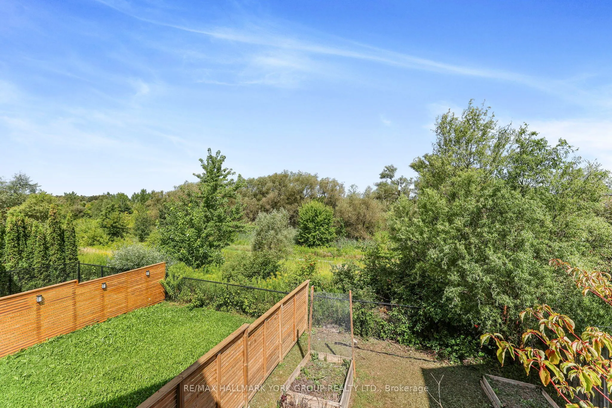 36 Alex Campbell Crescent