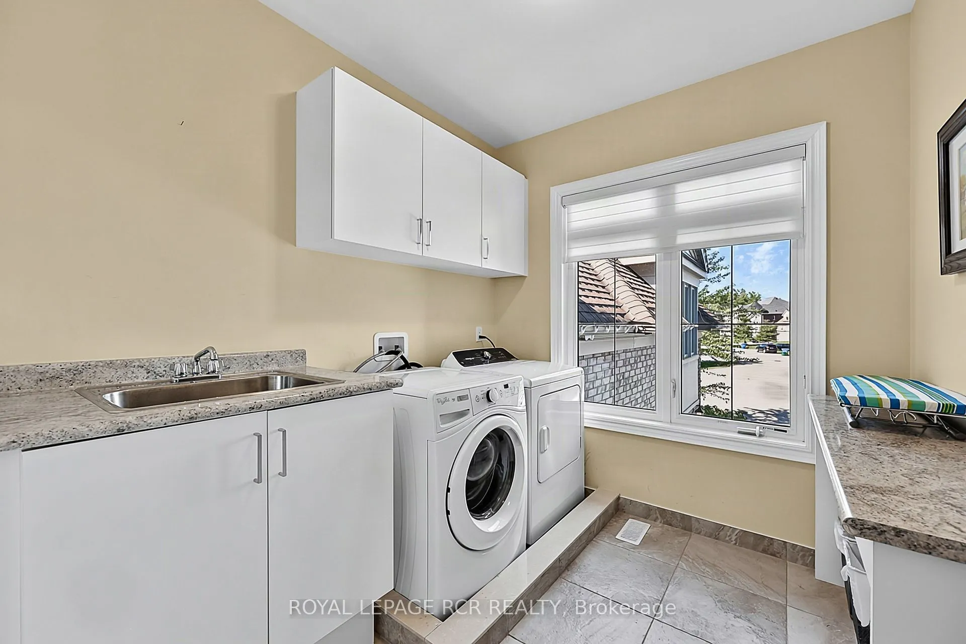 35 Somer Rumm Court