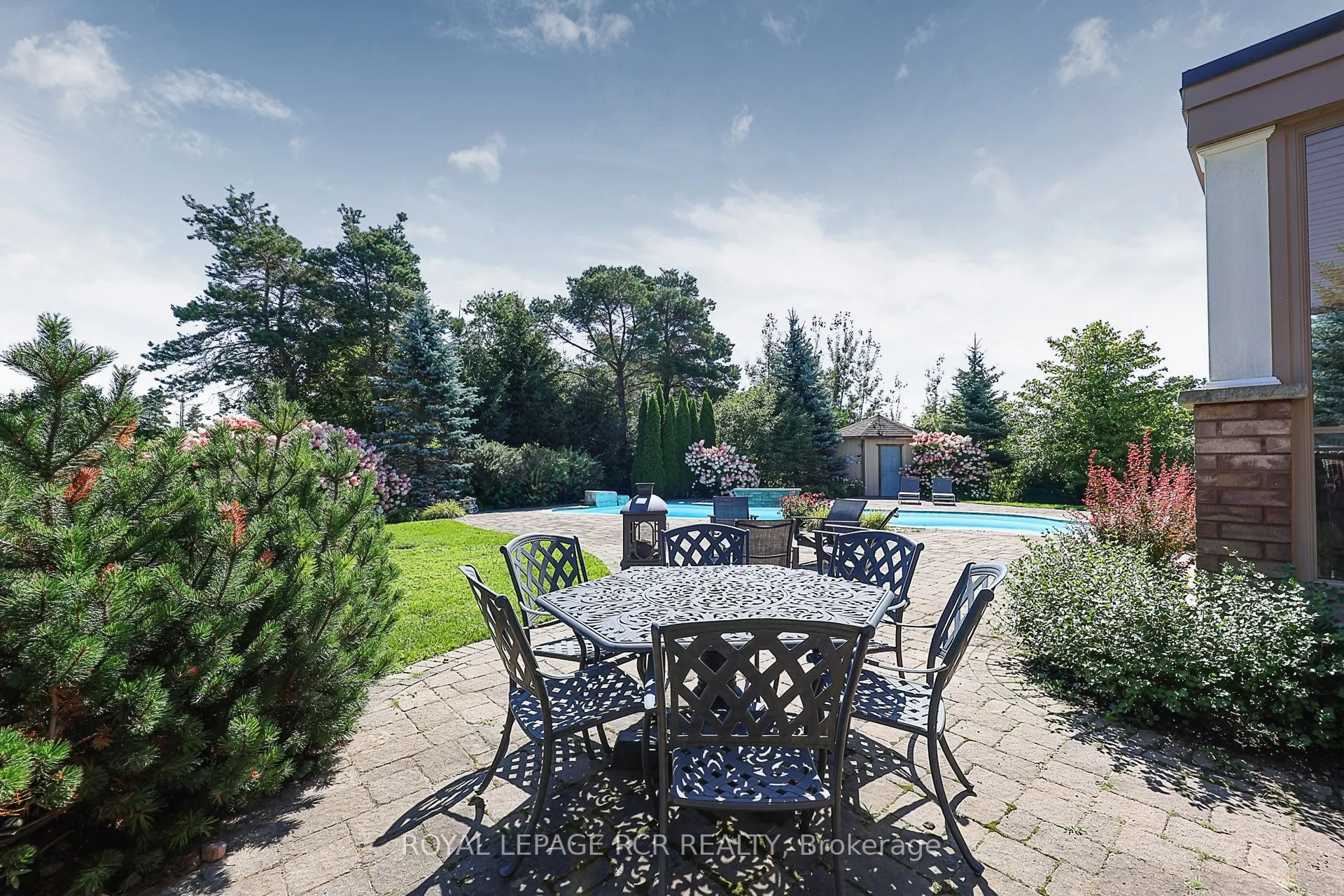 35 Somer Rumm Court