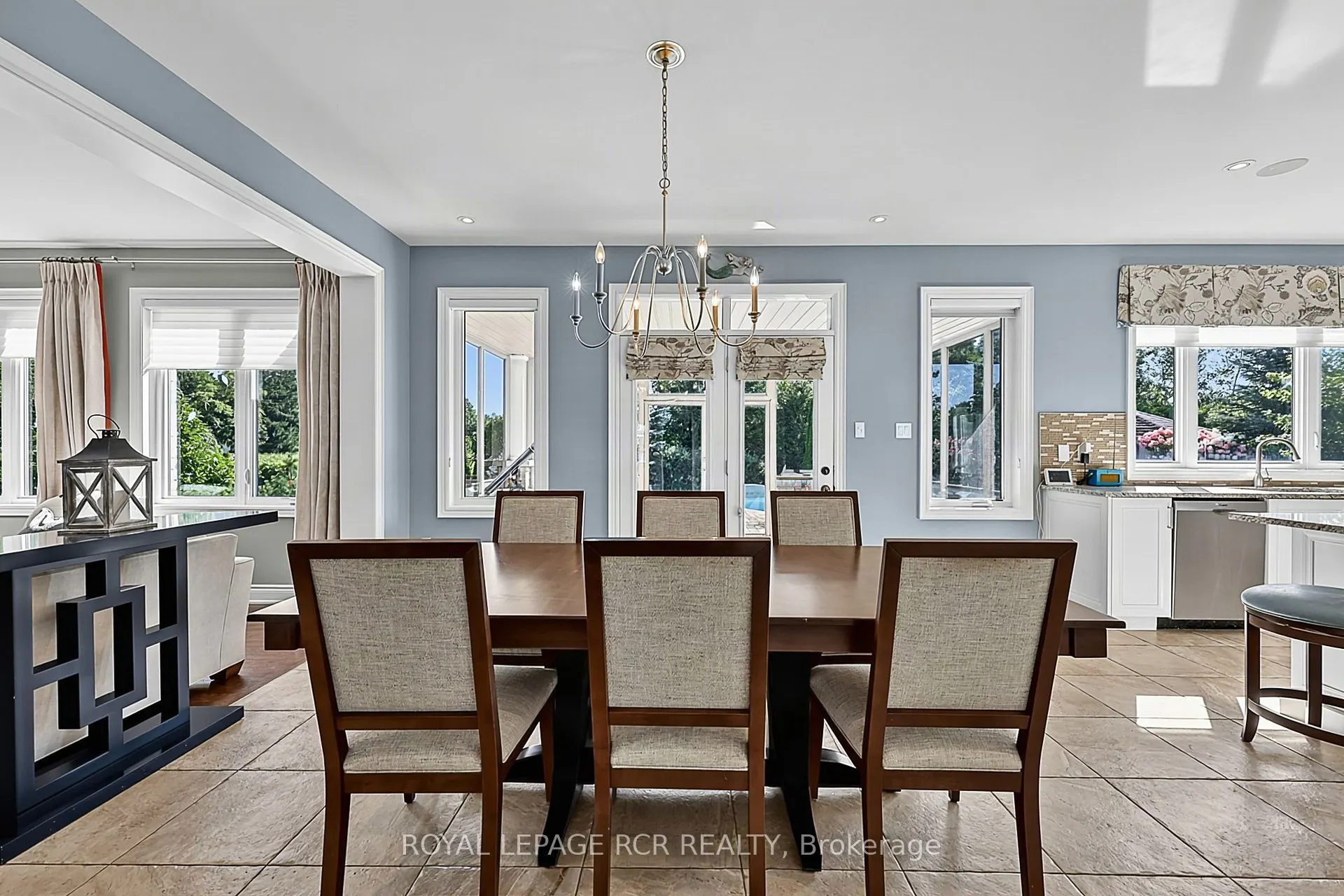 35 Somer Rumm Court