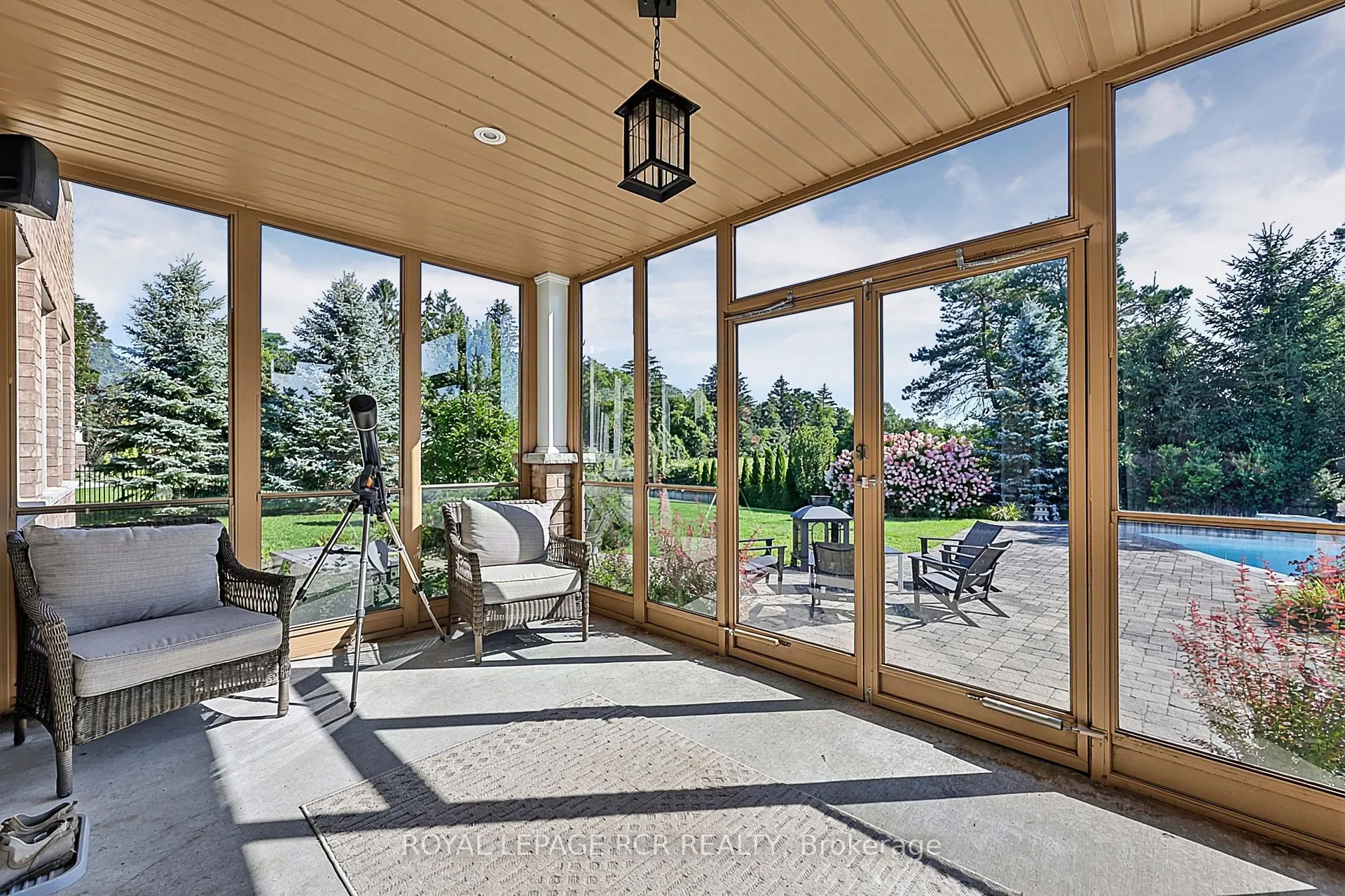 35 Somer Rumm Court