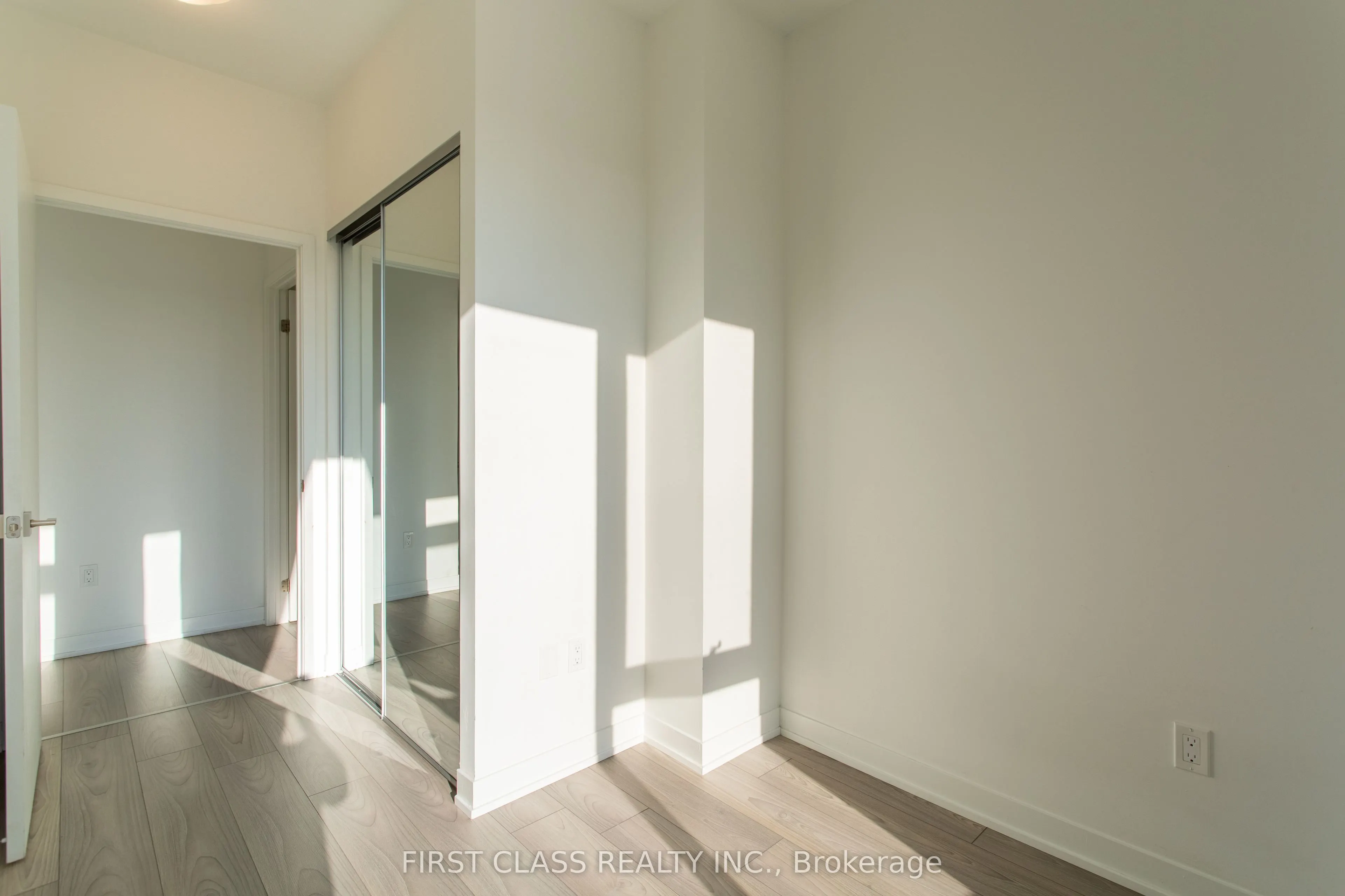 474 Caldari Road #403