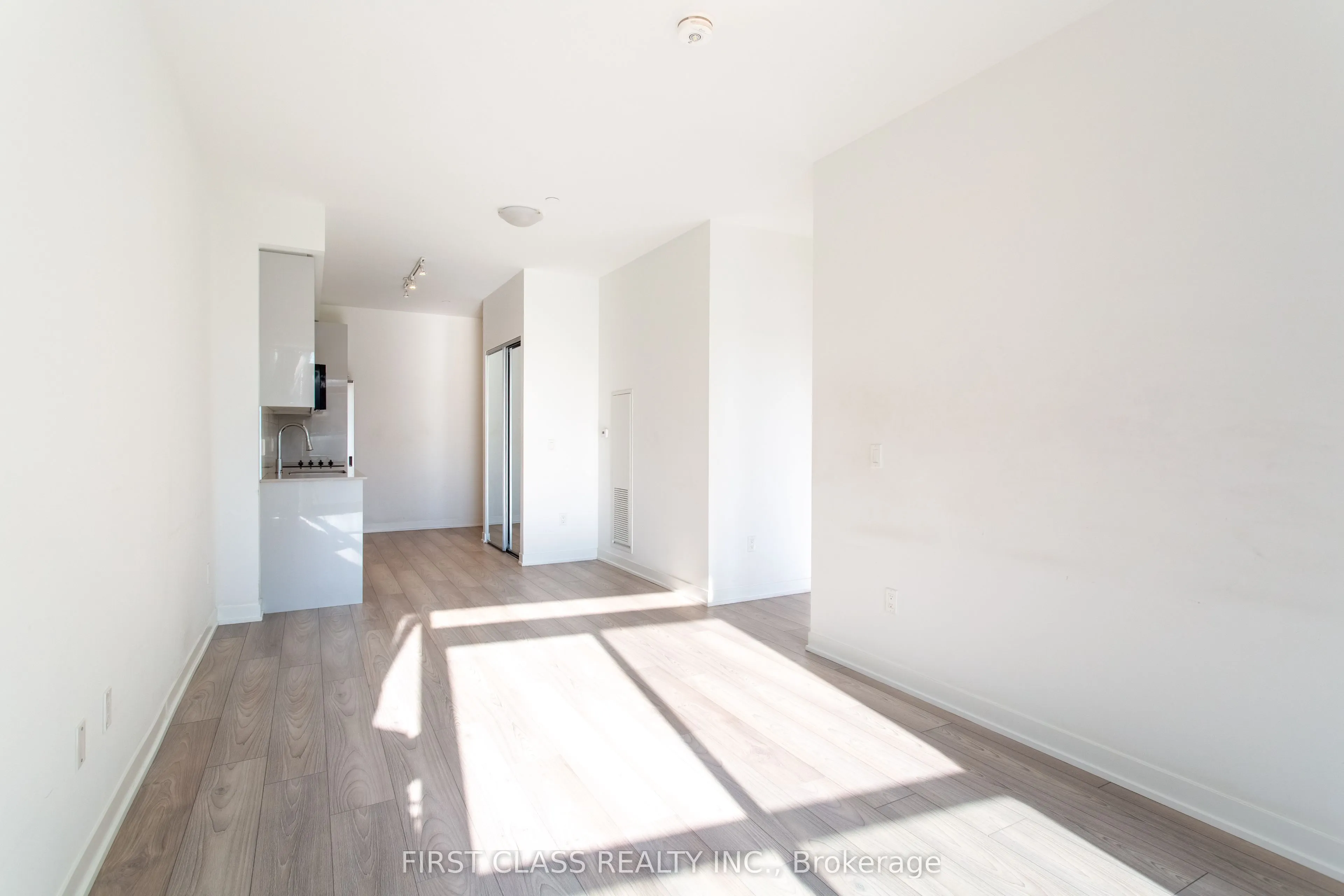 474 Caldari Road #403