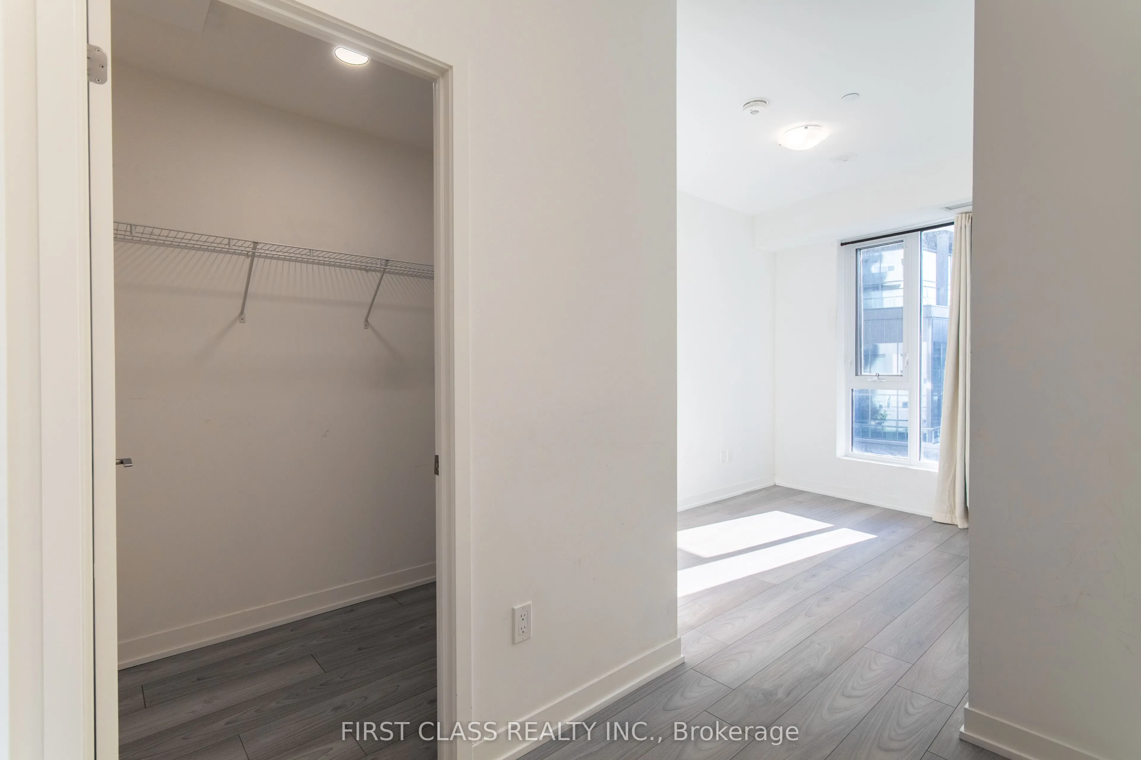 474 Caldari Road #403