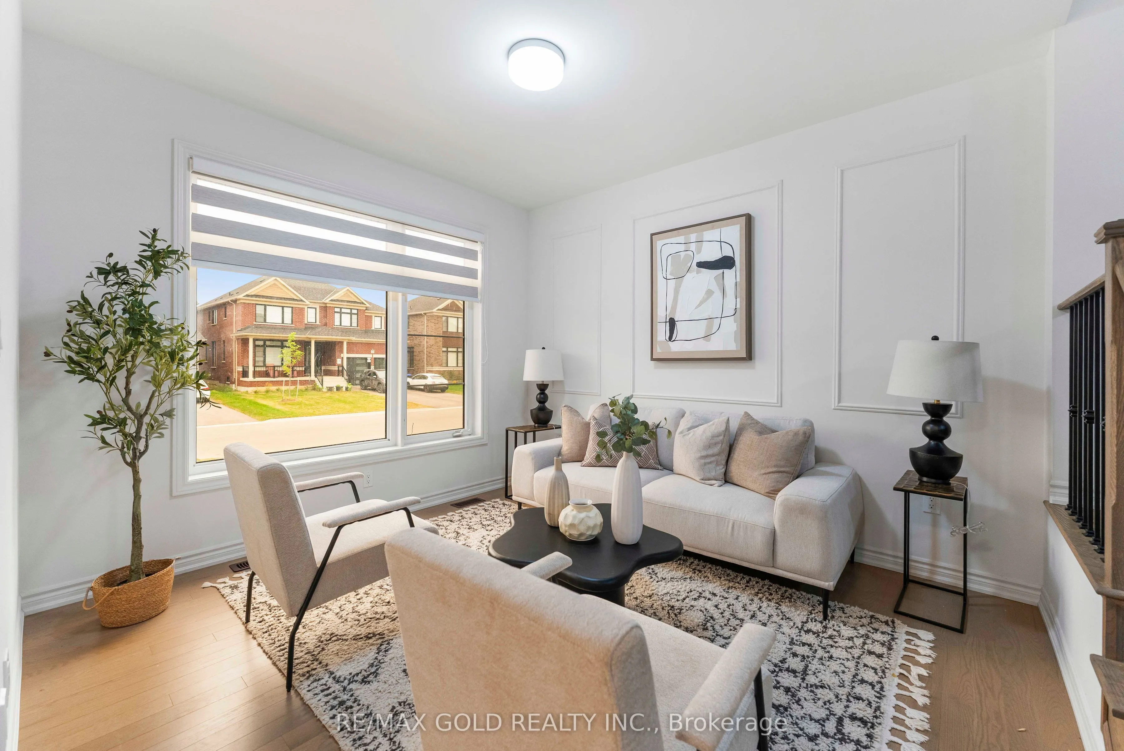 9 Sandhill Crescent