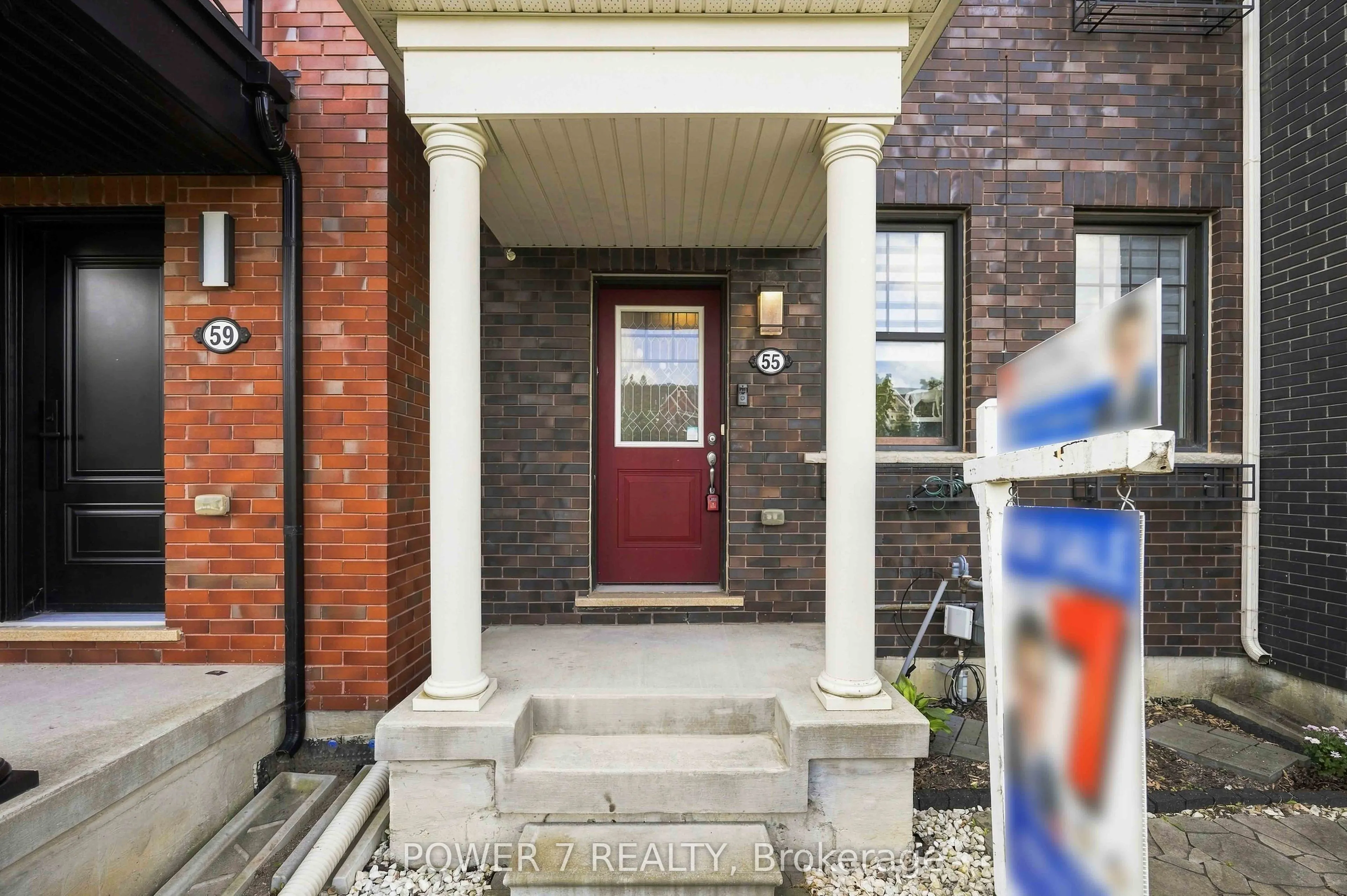 55 Ludwig Court