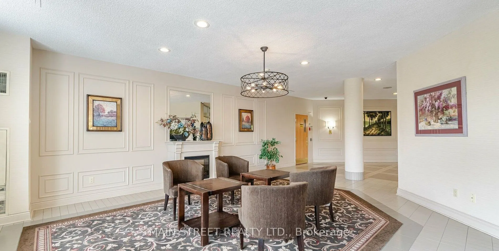 326 Major Mackenzie Drive E #314